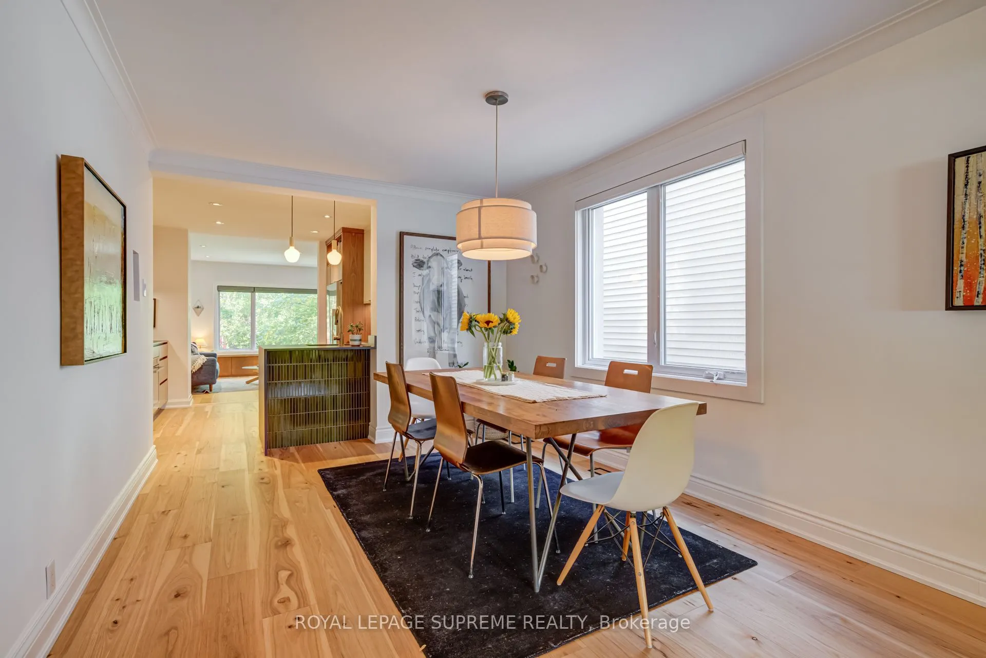 11 West Lynn Avenue
