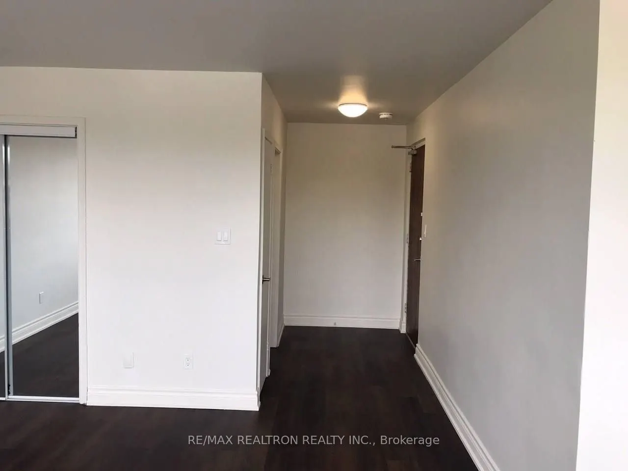 1985 Lawrence Avenue E, #1