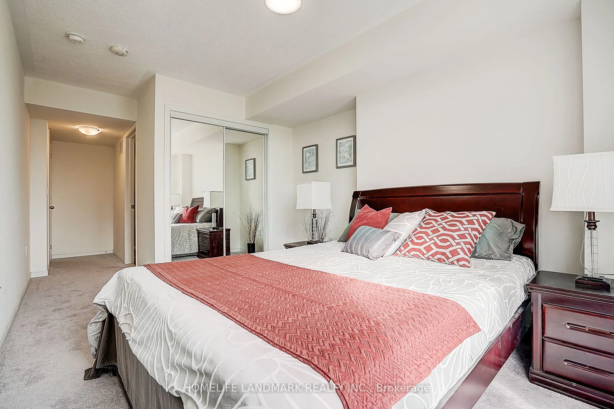 515 Kingbird Grove, #364