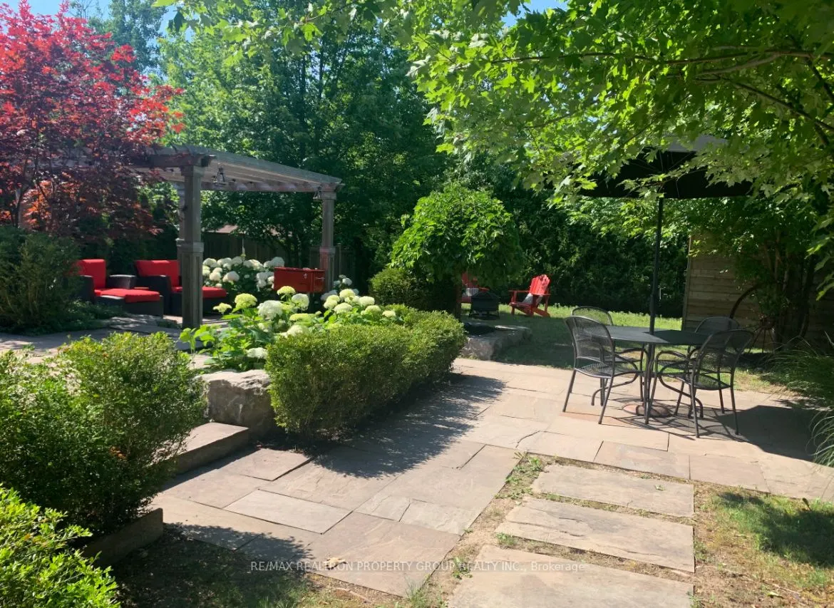 168 Twyn Rivers Drive