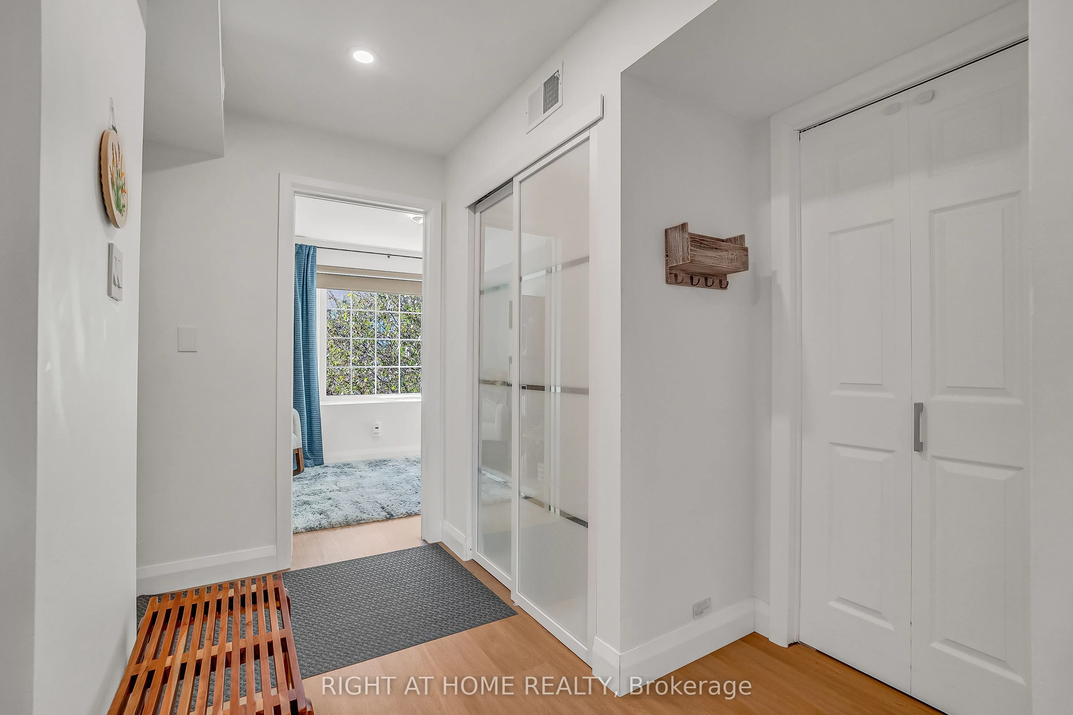 70 Petra Way, #2