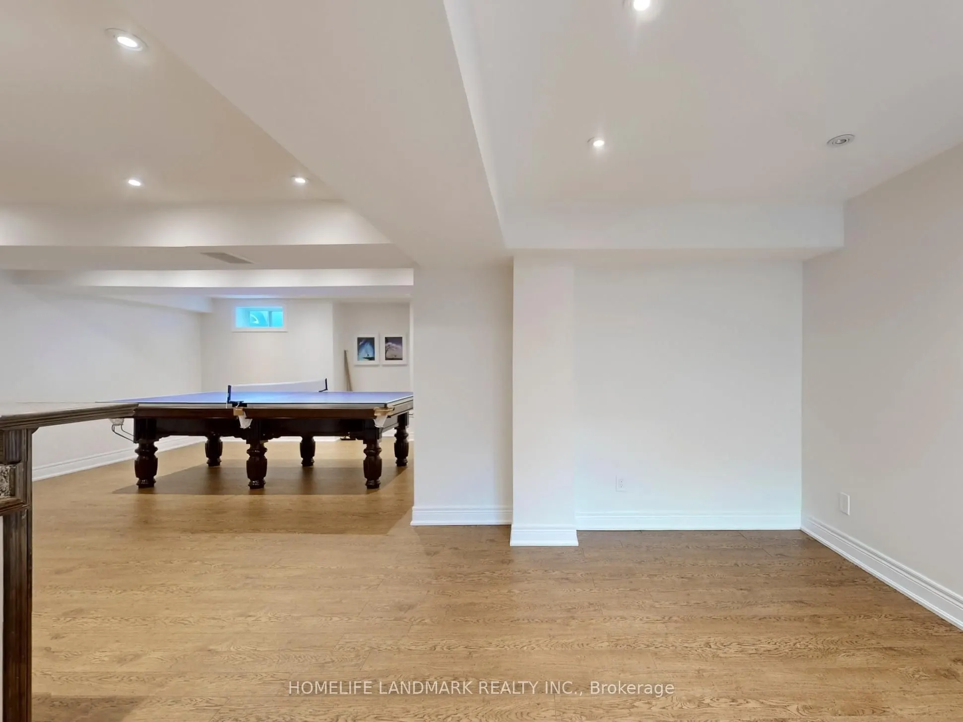 6 Broughton Court