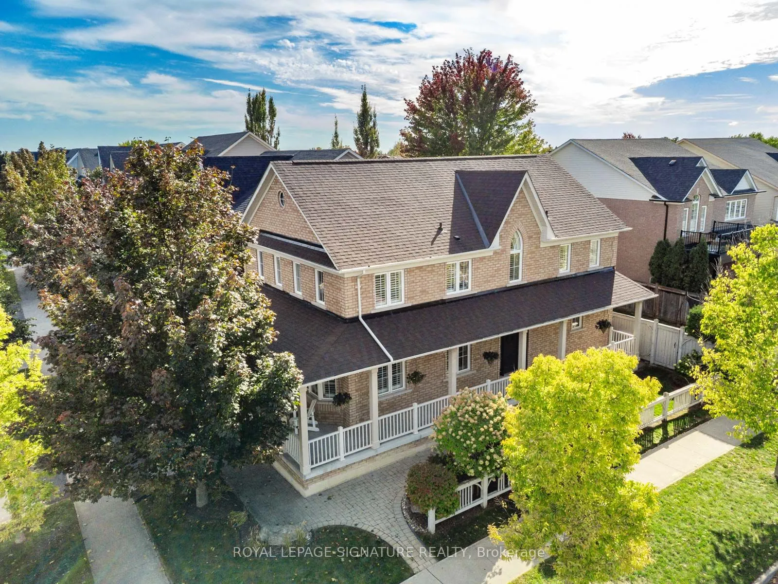 2 Denbury Court