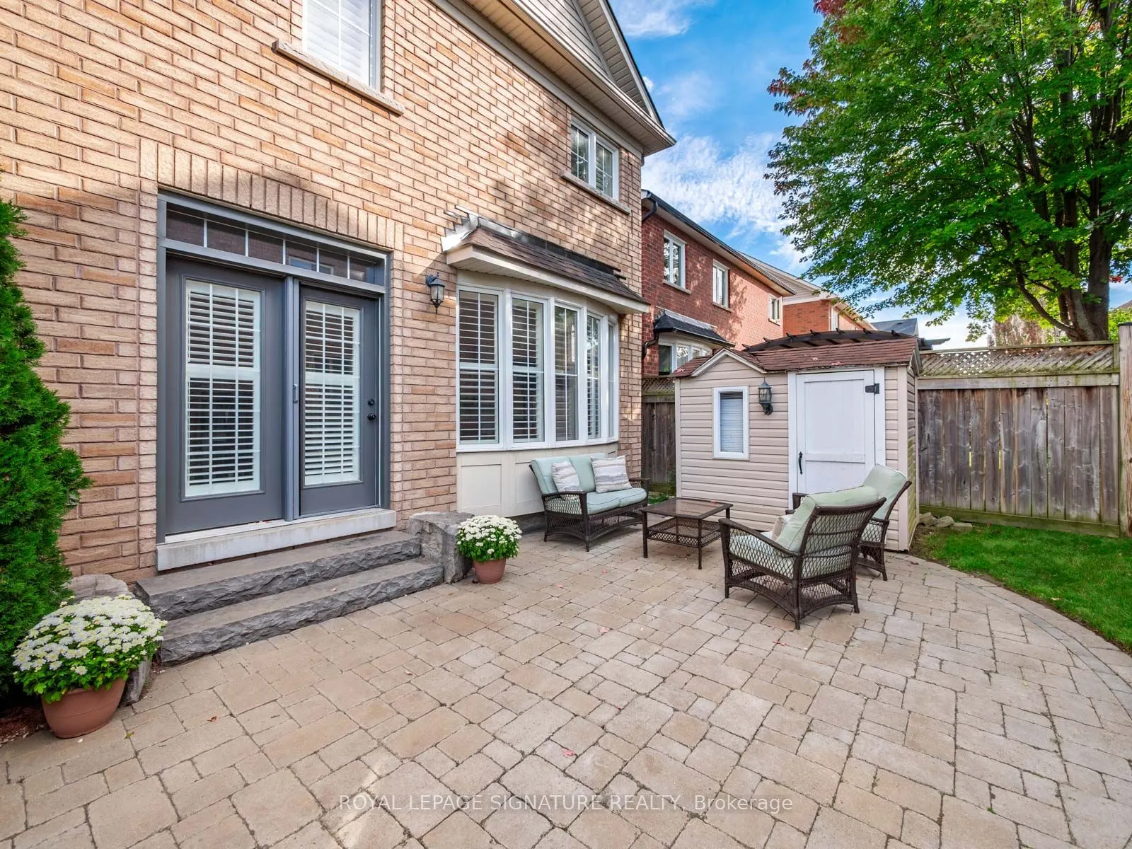 2 Denbury Court