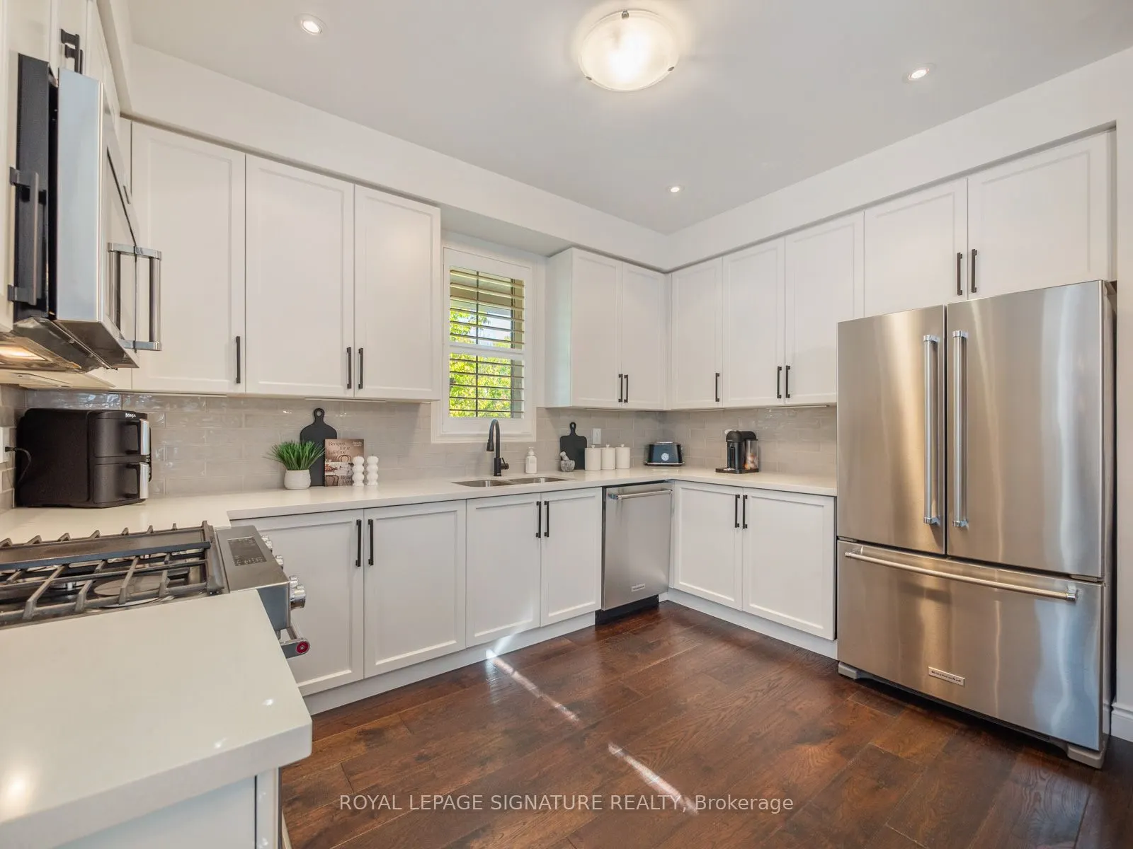 2 Denbury Court