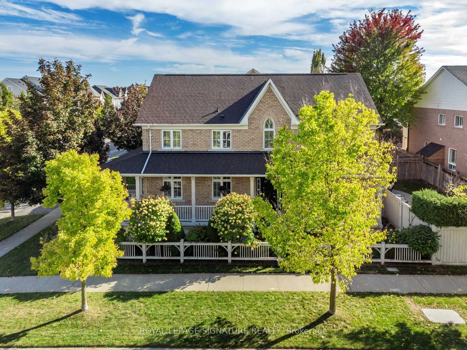 2 Denbury Court