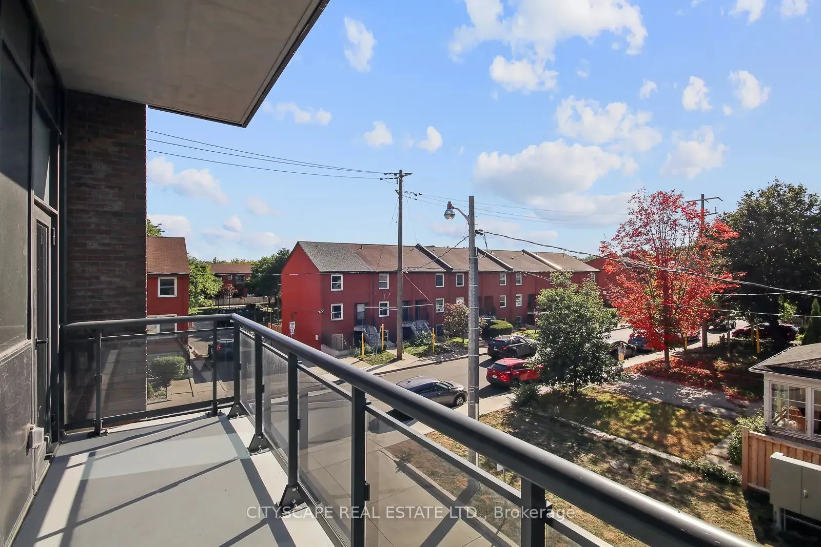 286 Main Street, #303