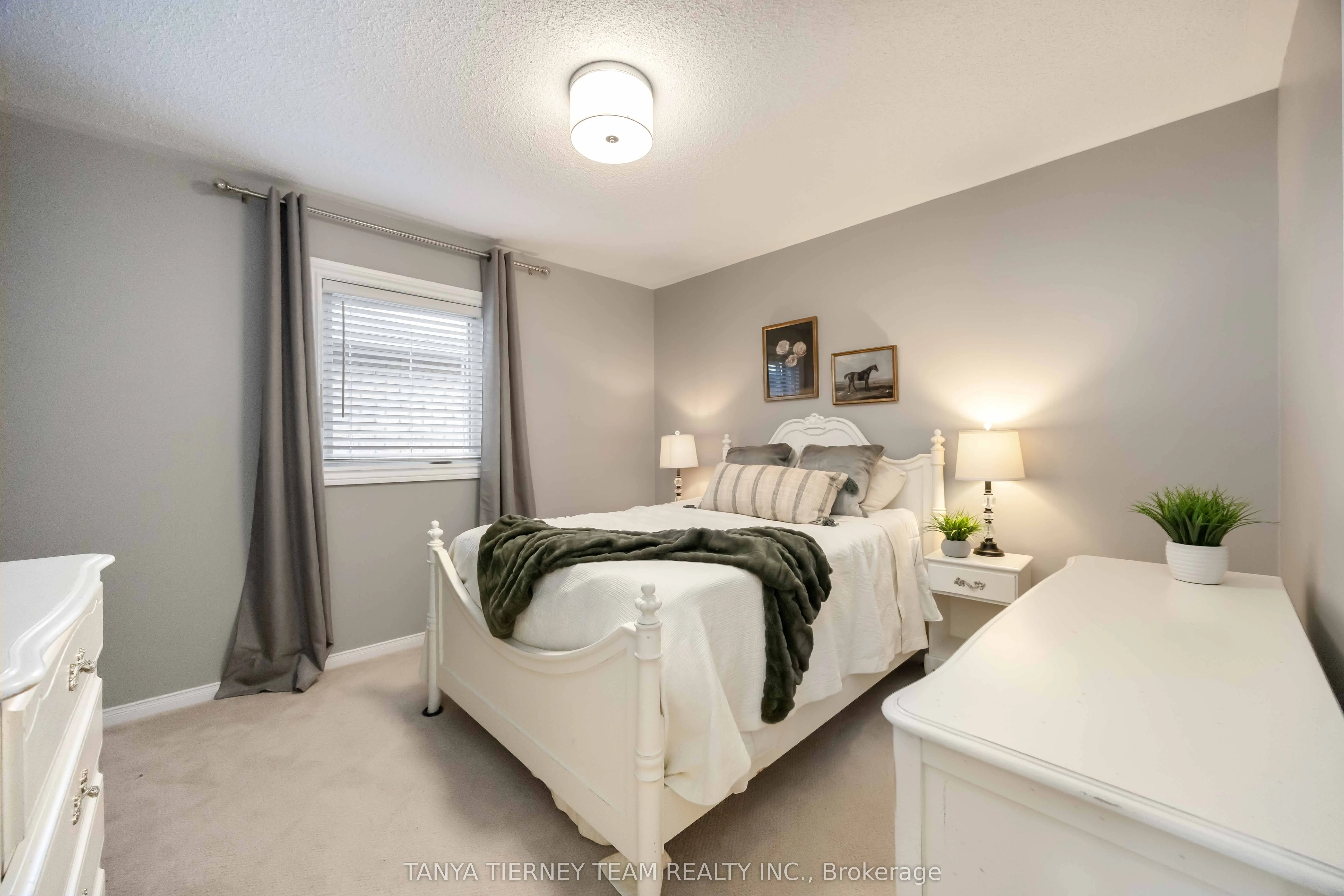 25 Medland Avenue