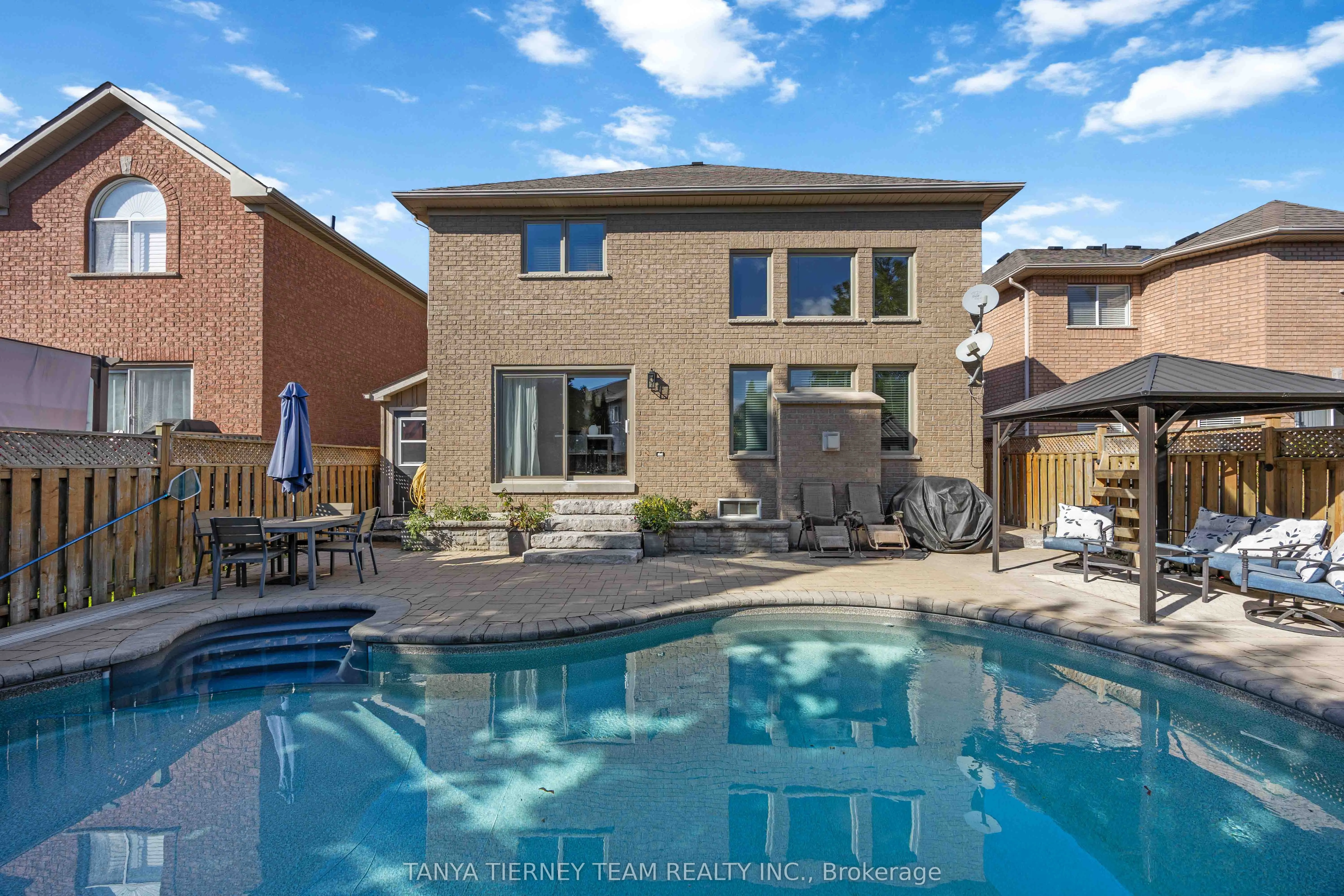 25 Medland Avenue