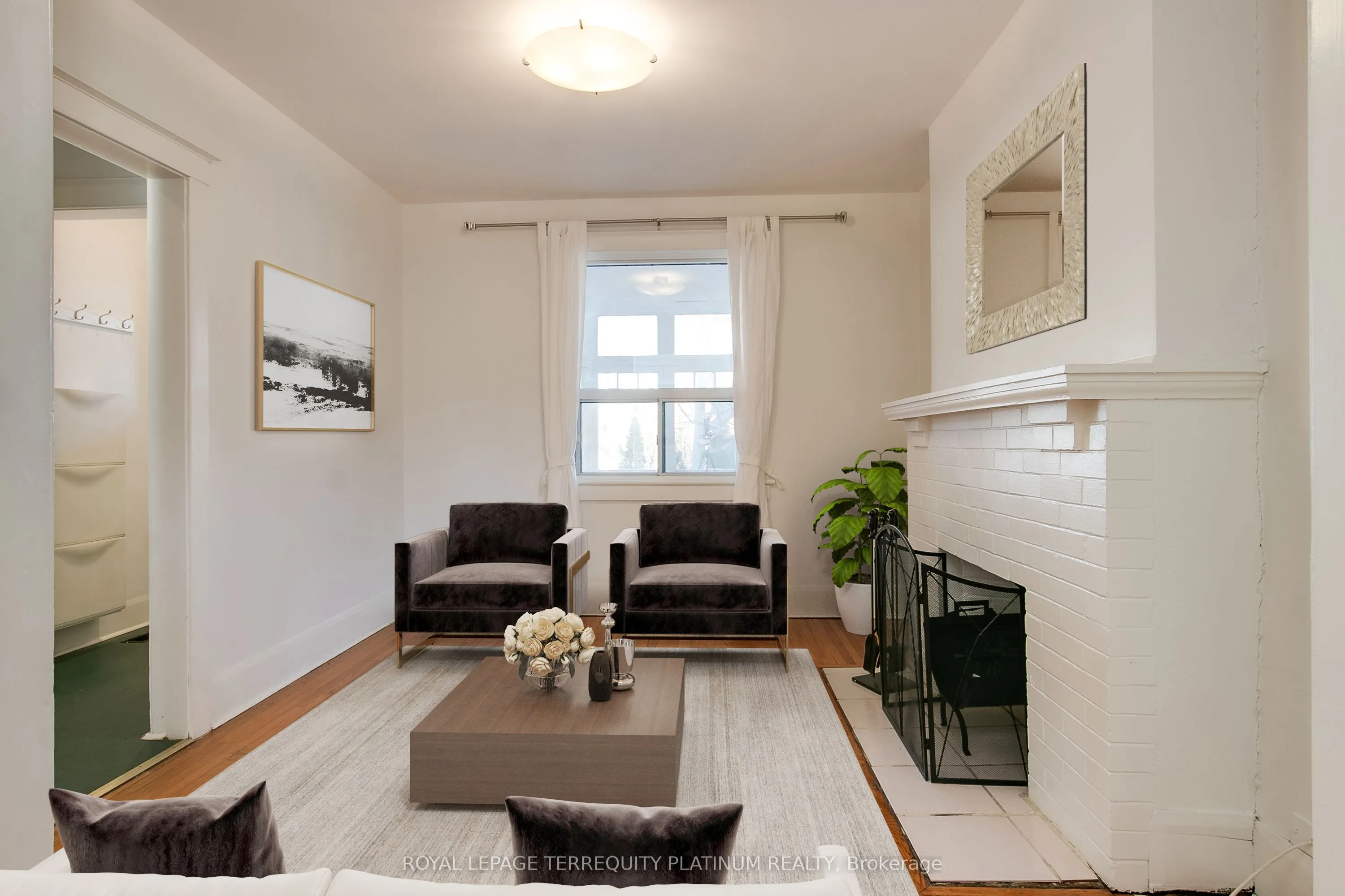 55 Woodrow Avenue