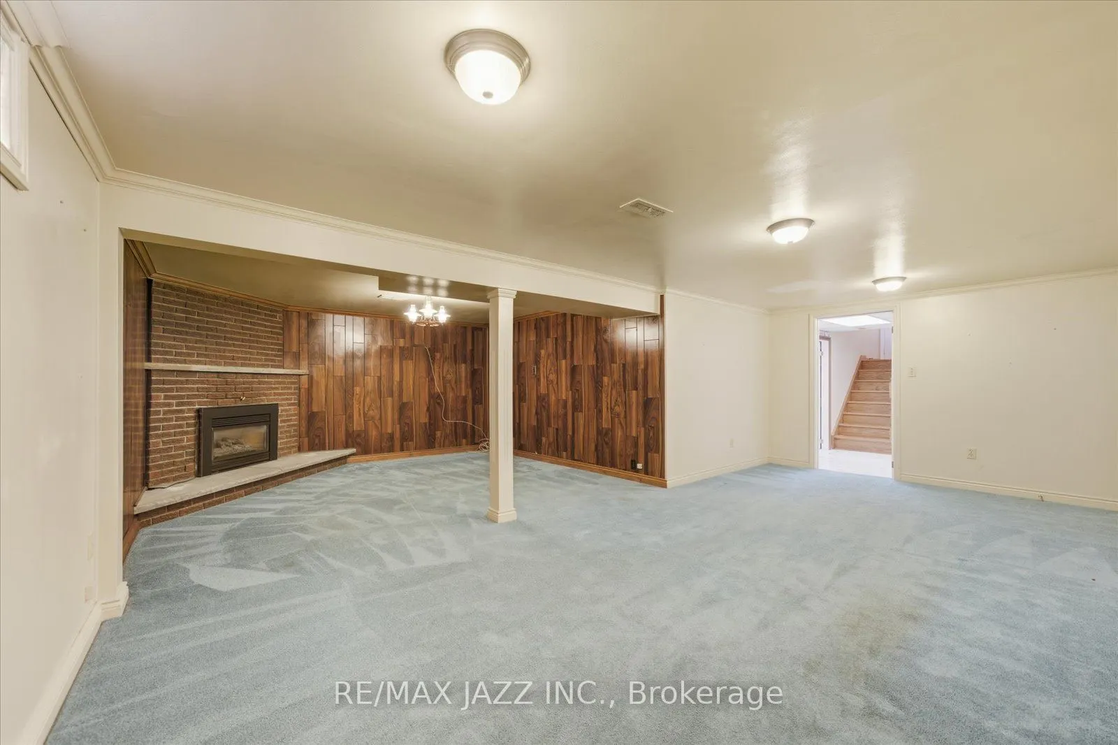 415 Fairlawn Street