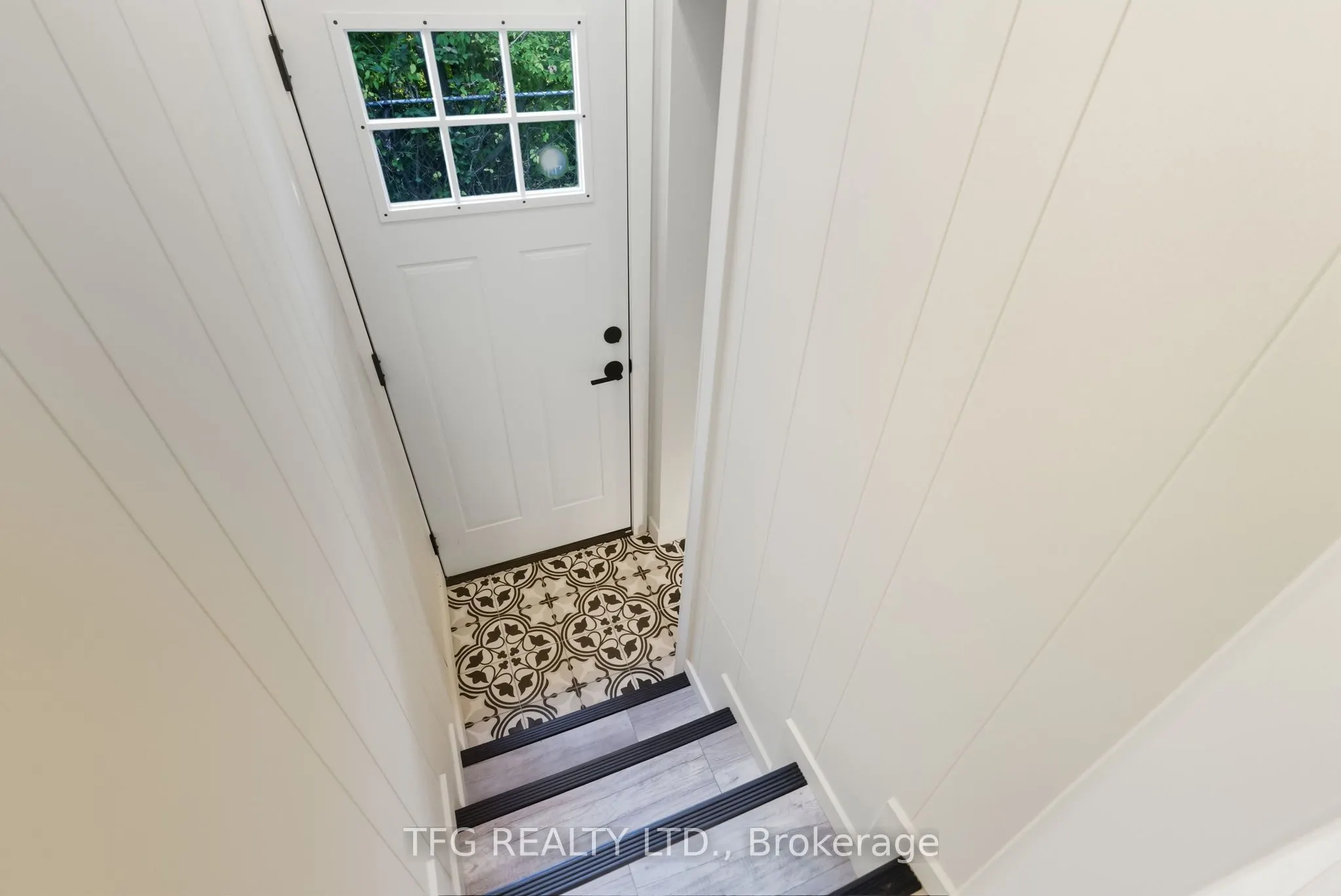 1120 Somerville Street