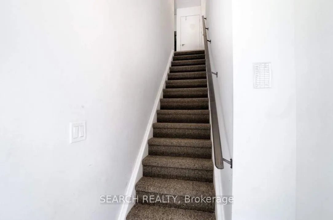 1740 Simcoe Street N, #52