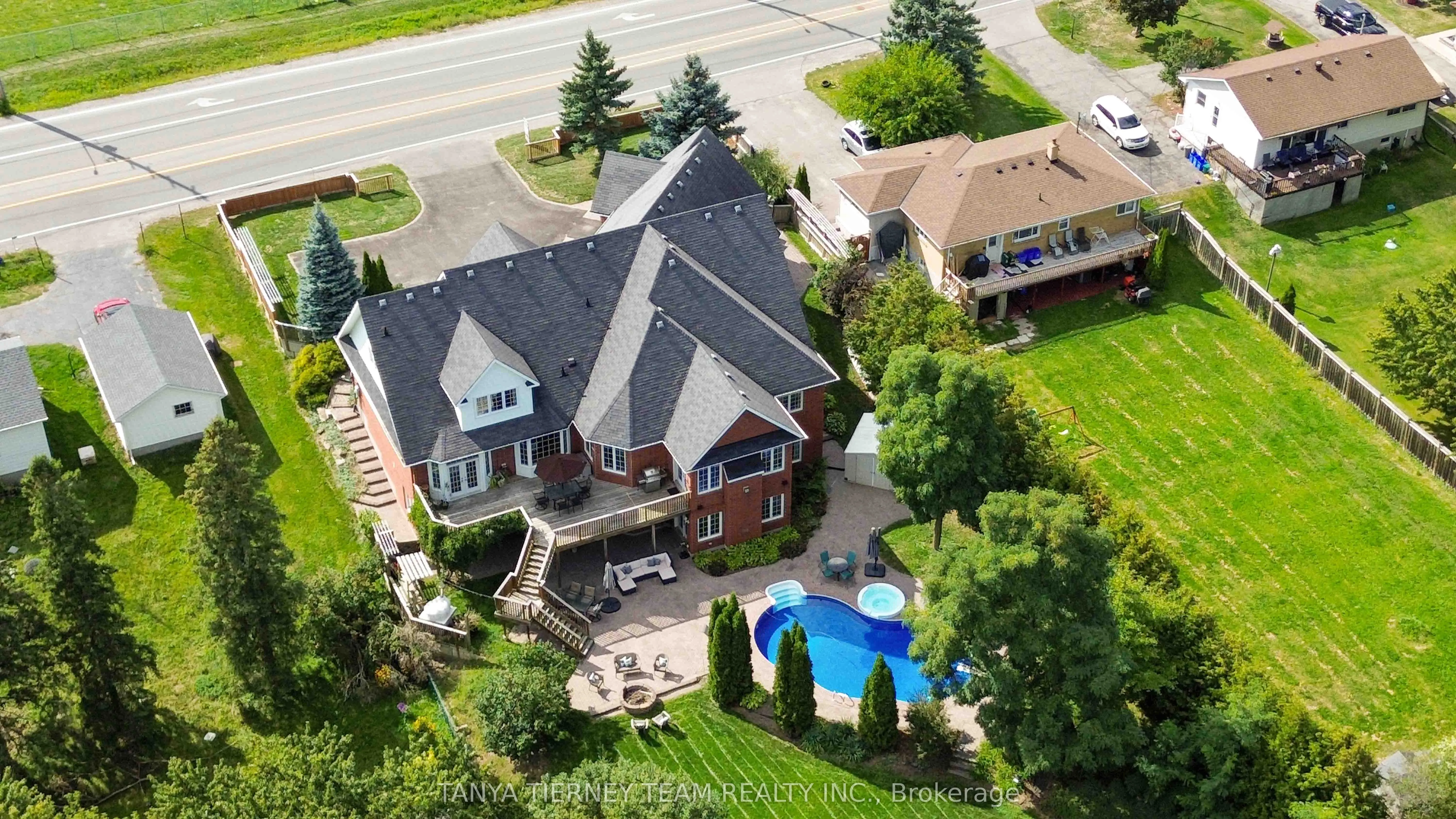1277 Townline Road N