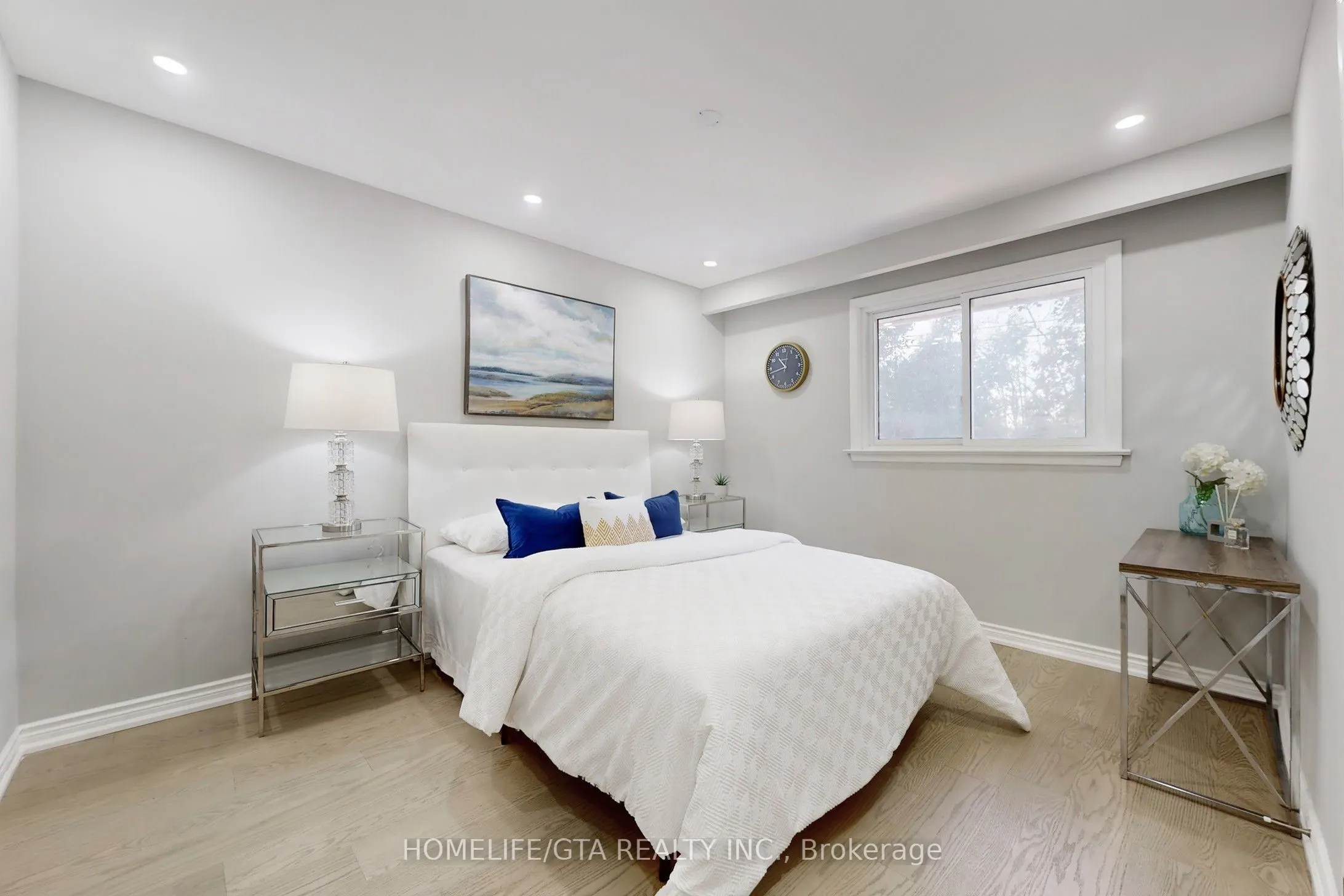 16 Woolwick Drive