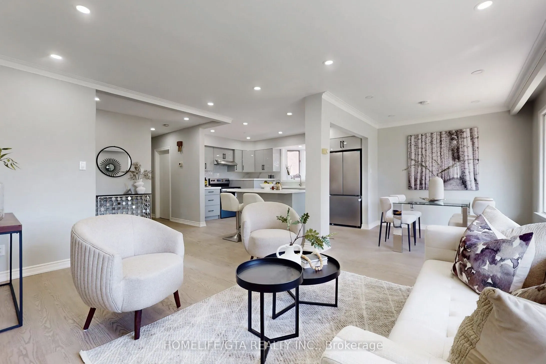 16 Woolwick Drive