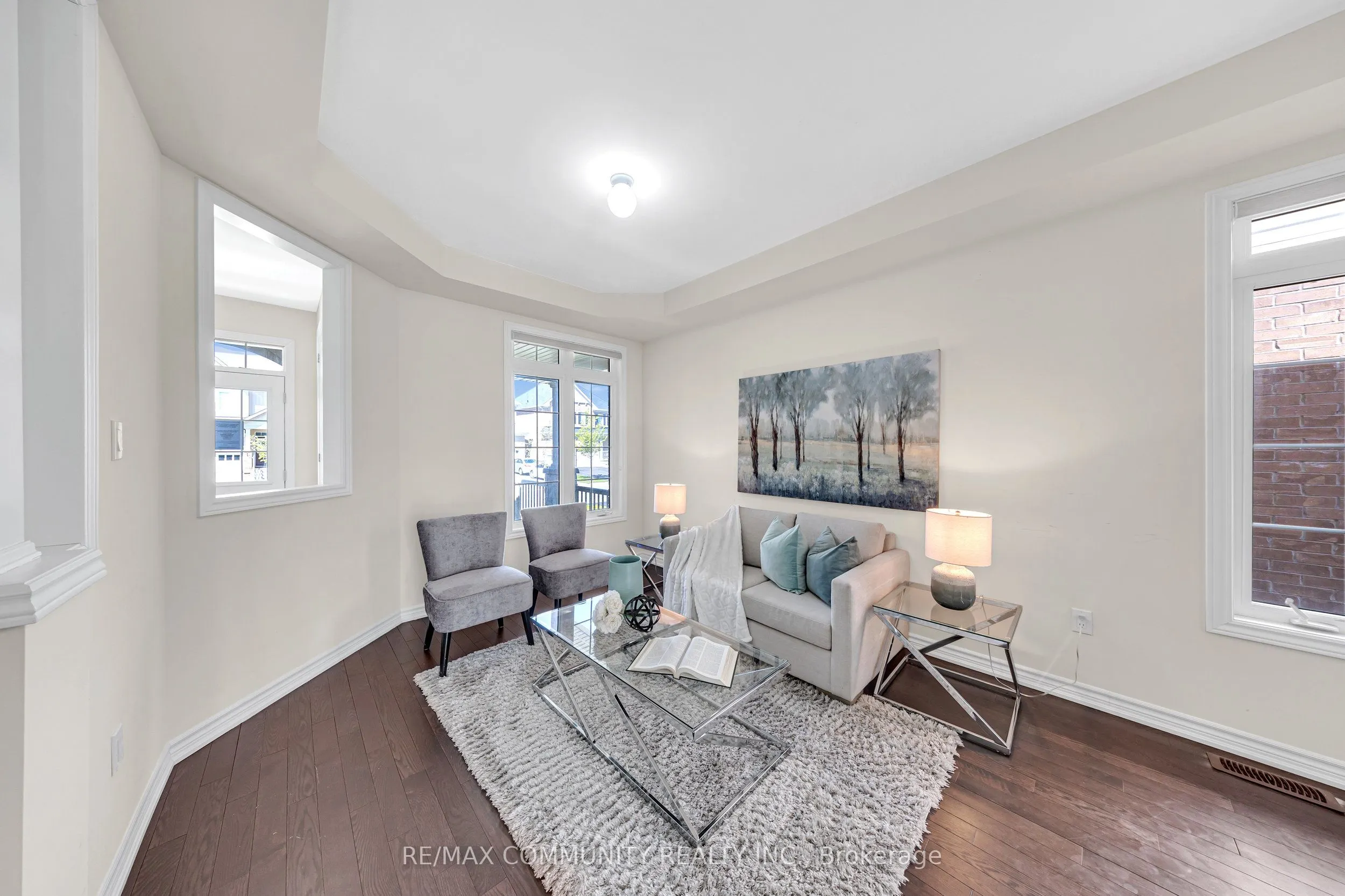 242 Kenneth Cole Drive