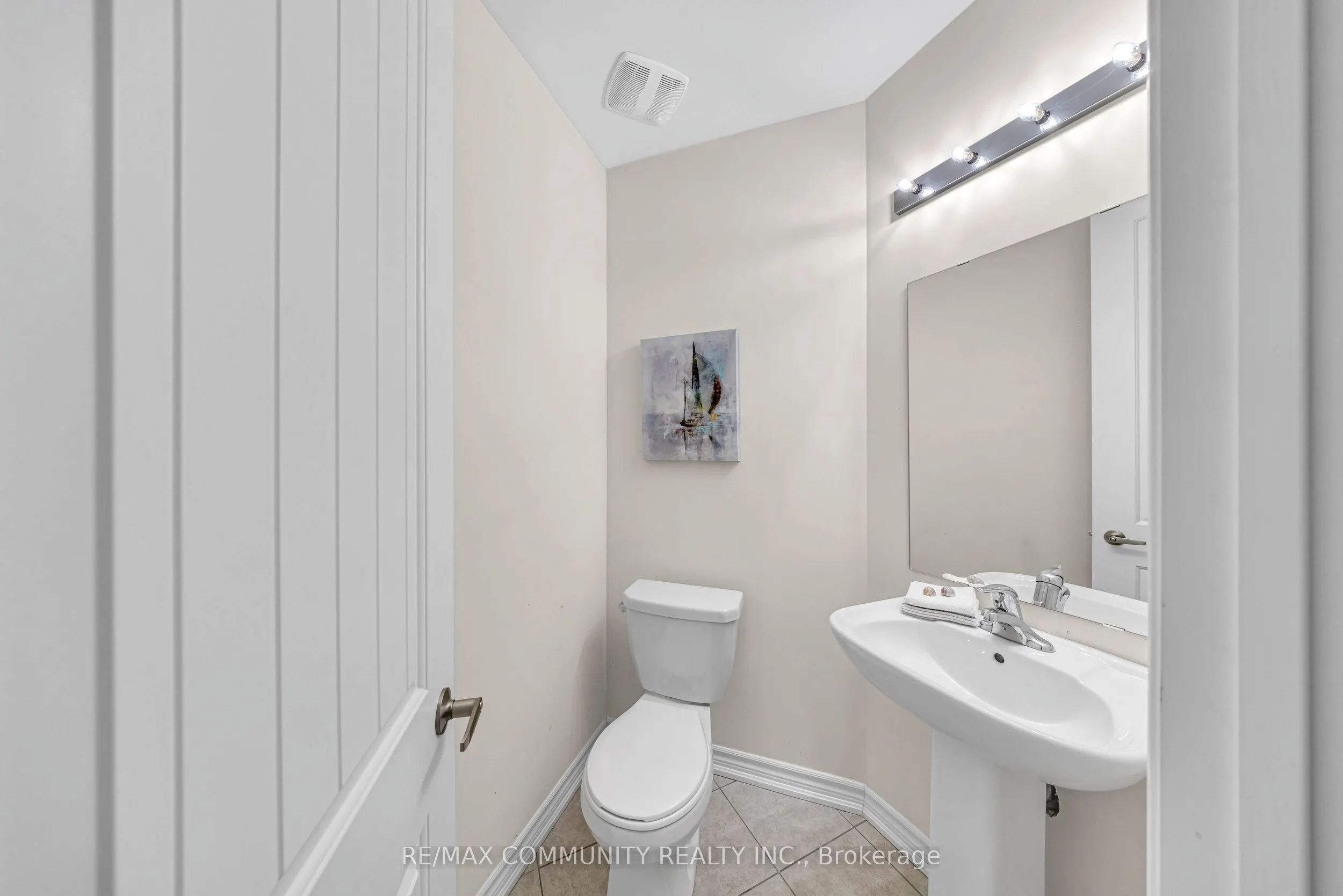 242 Kenneth Cole Drive