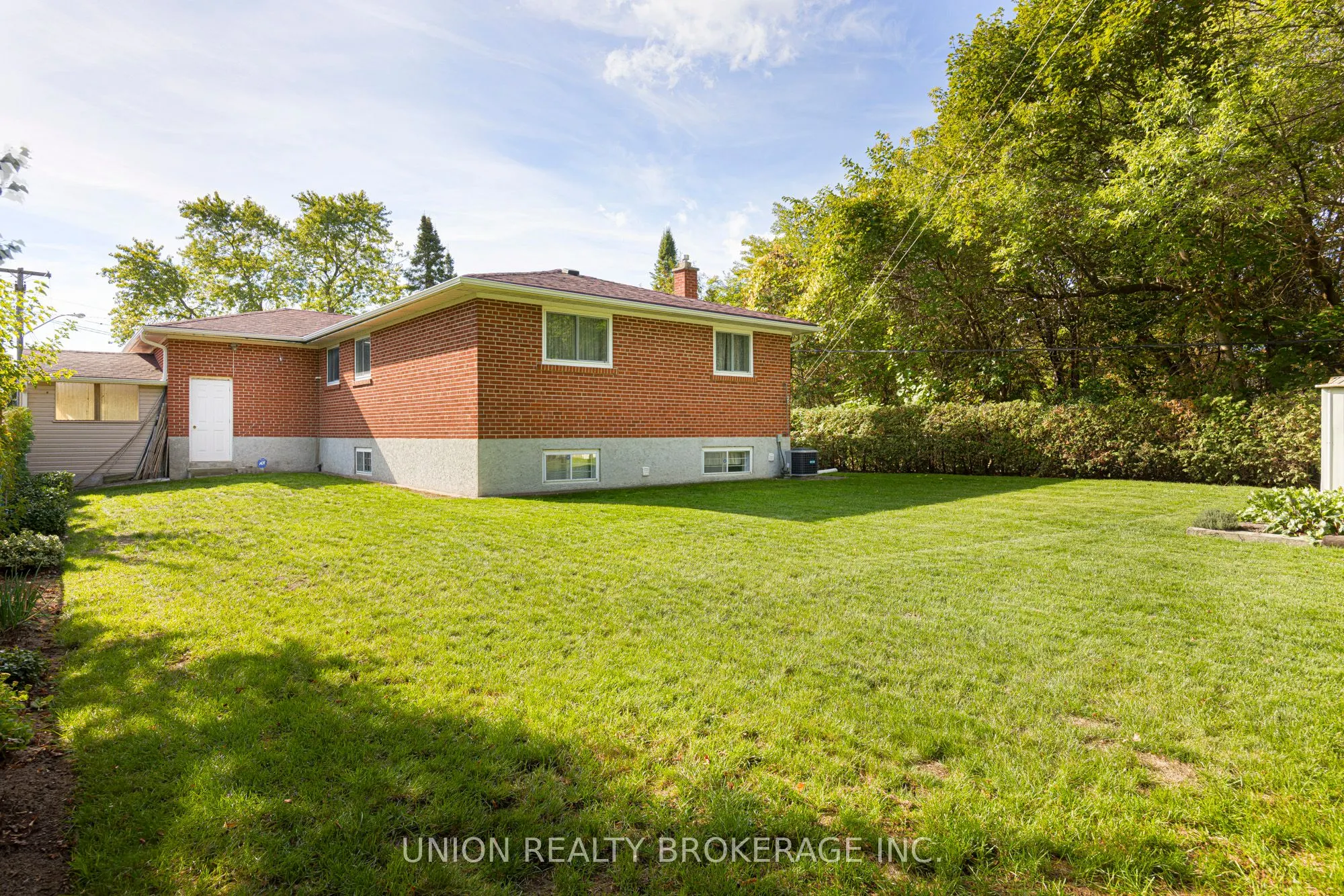 64 Rodda Boulevard