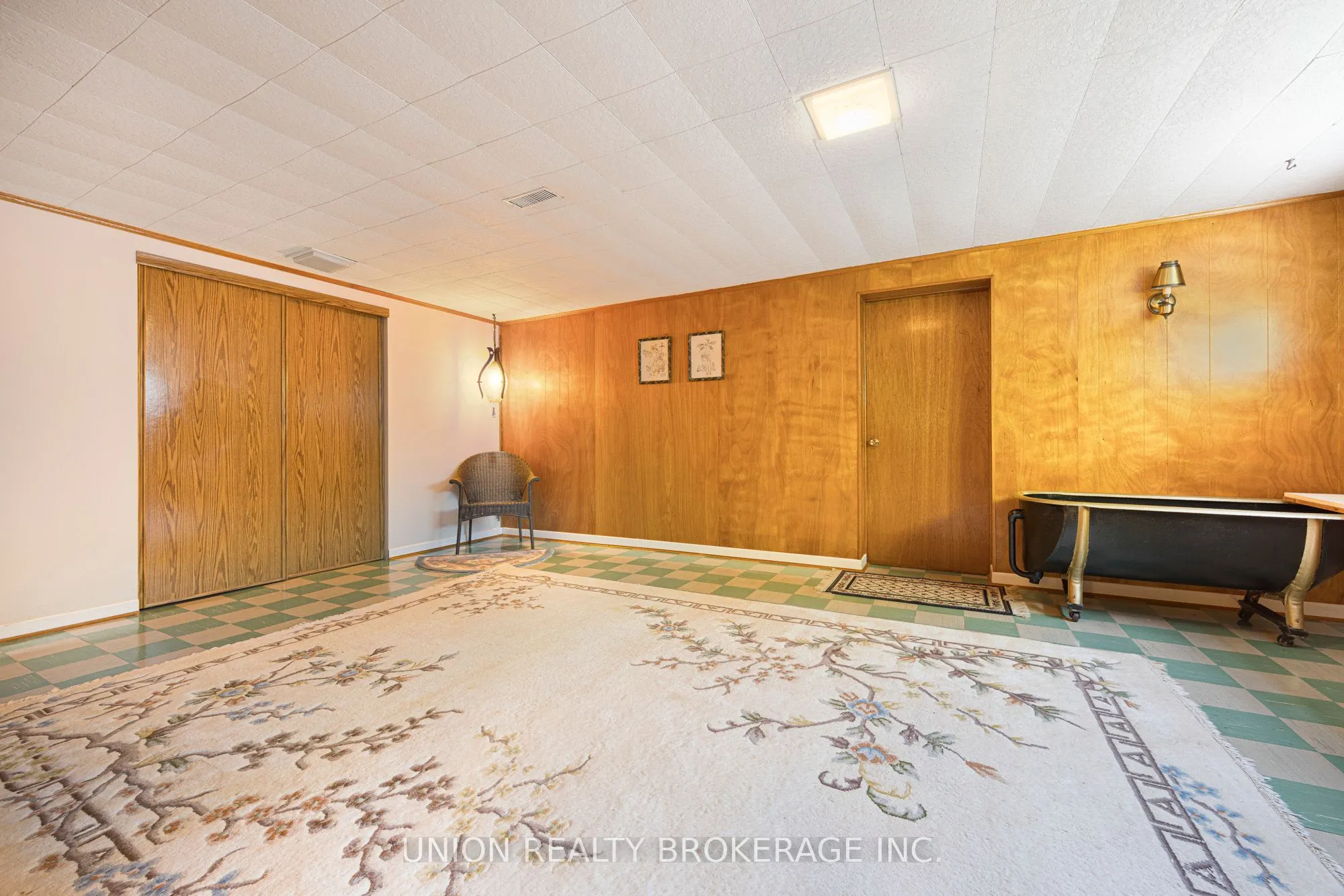 64 Rodda Boulevard