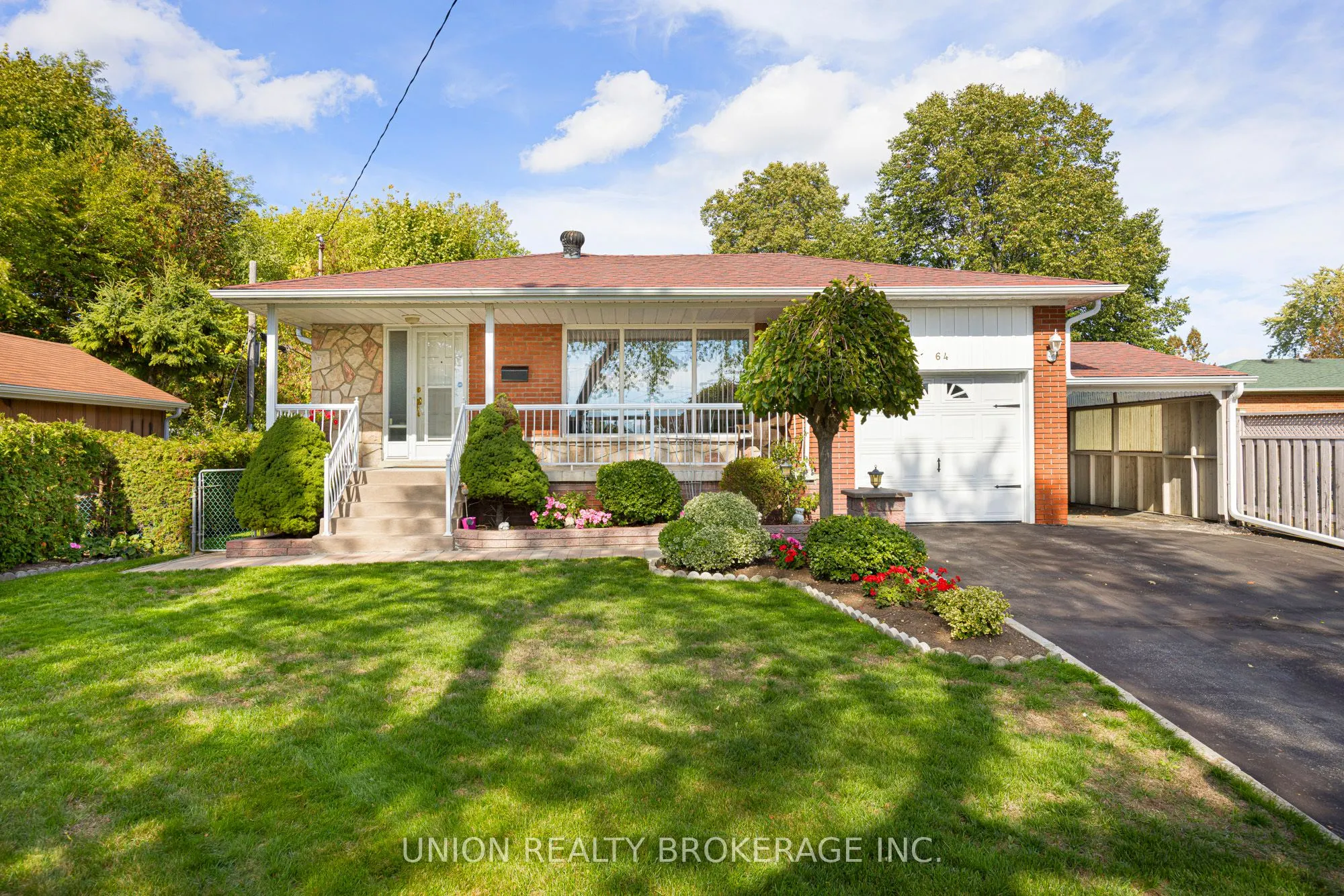 64 Rodda Boulevard