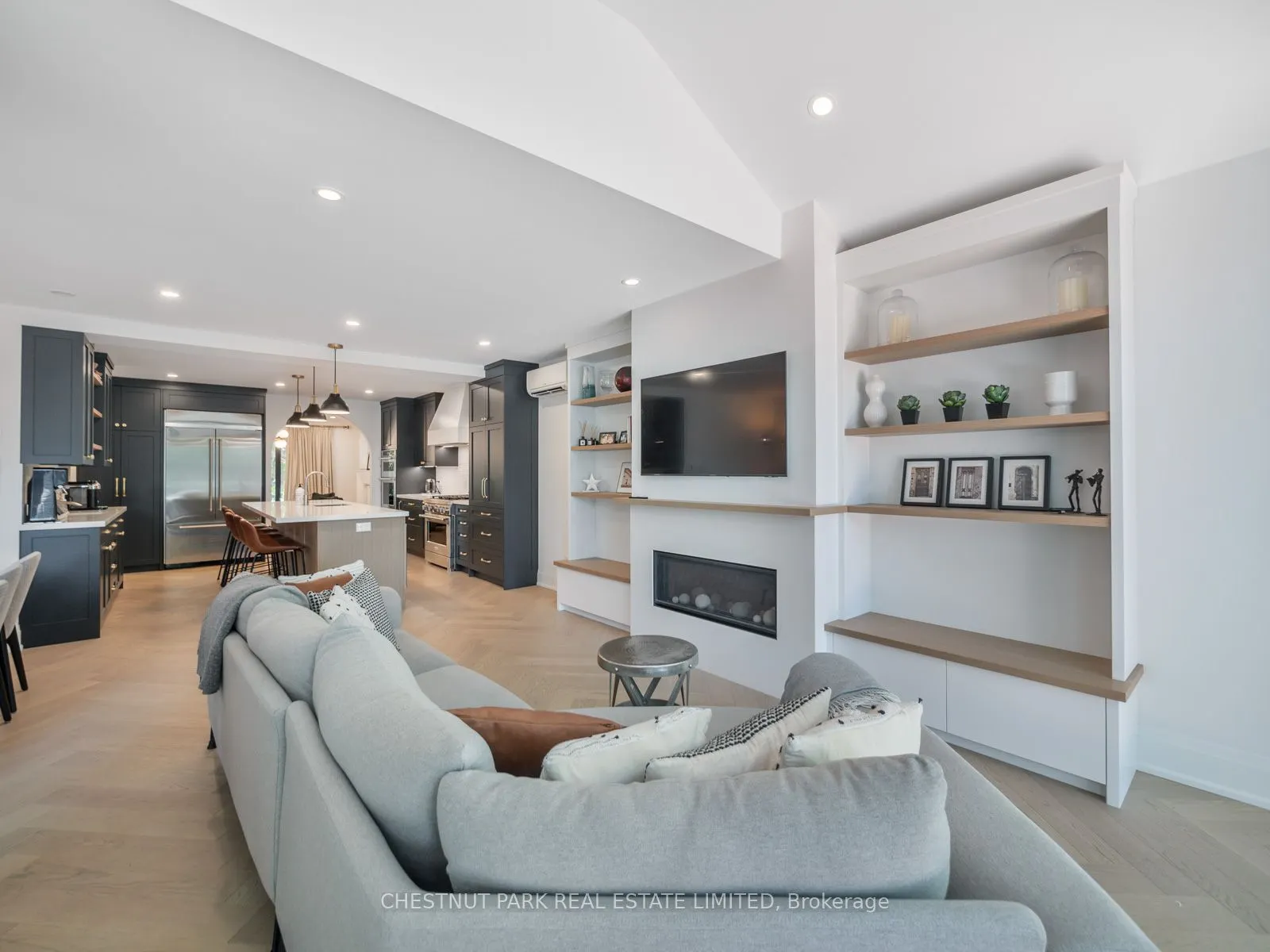 14 Southwood Drive