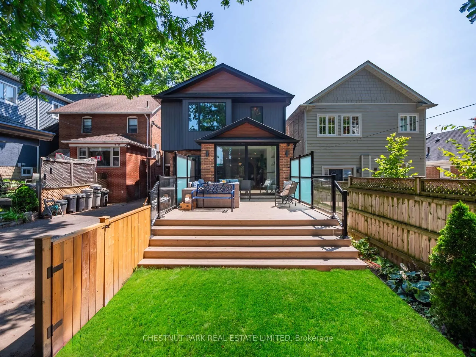 14 Southwood Drive