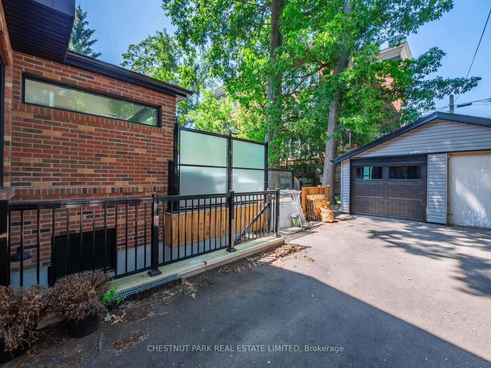 14 Southwood Drive