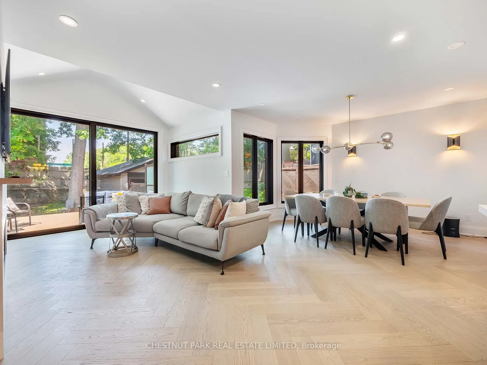 14 Southwood Drive