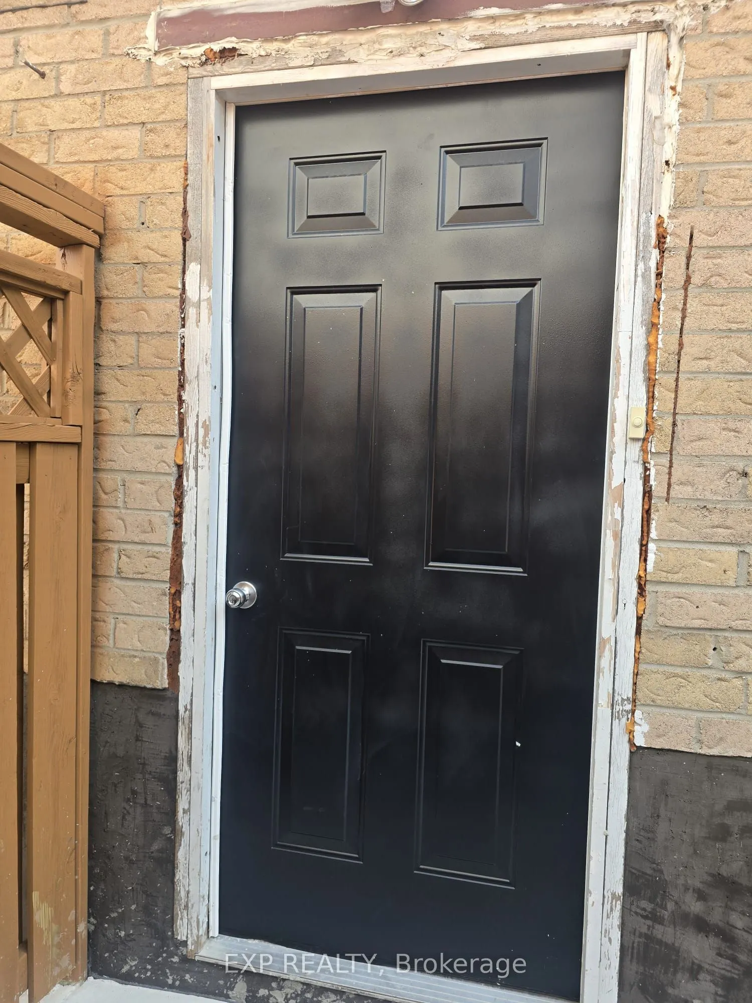 2113 Theoden Court