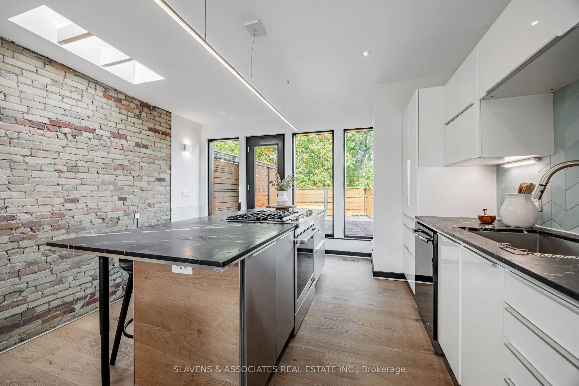 38 Wroxeter Avenue