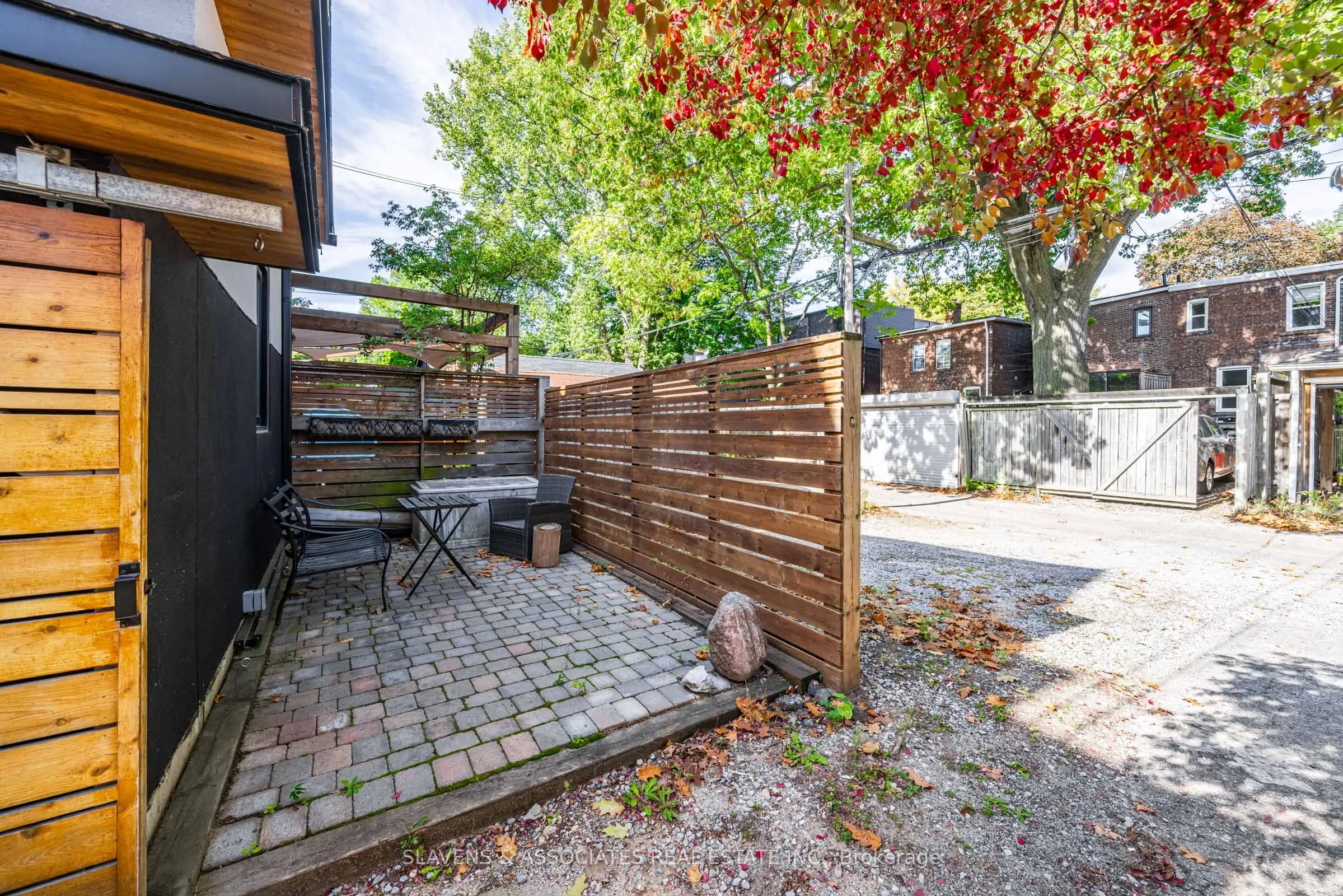 38 Wroxeter Avenue