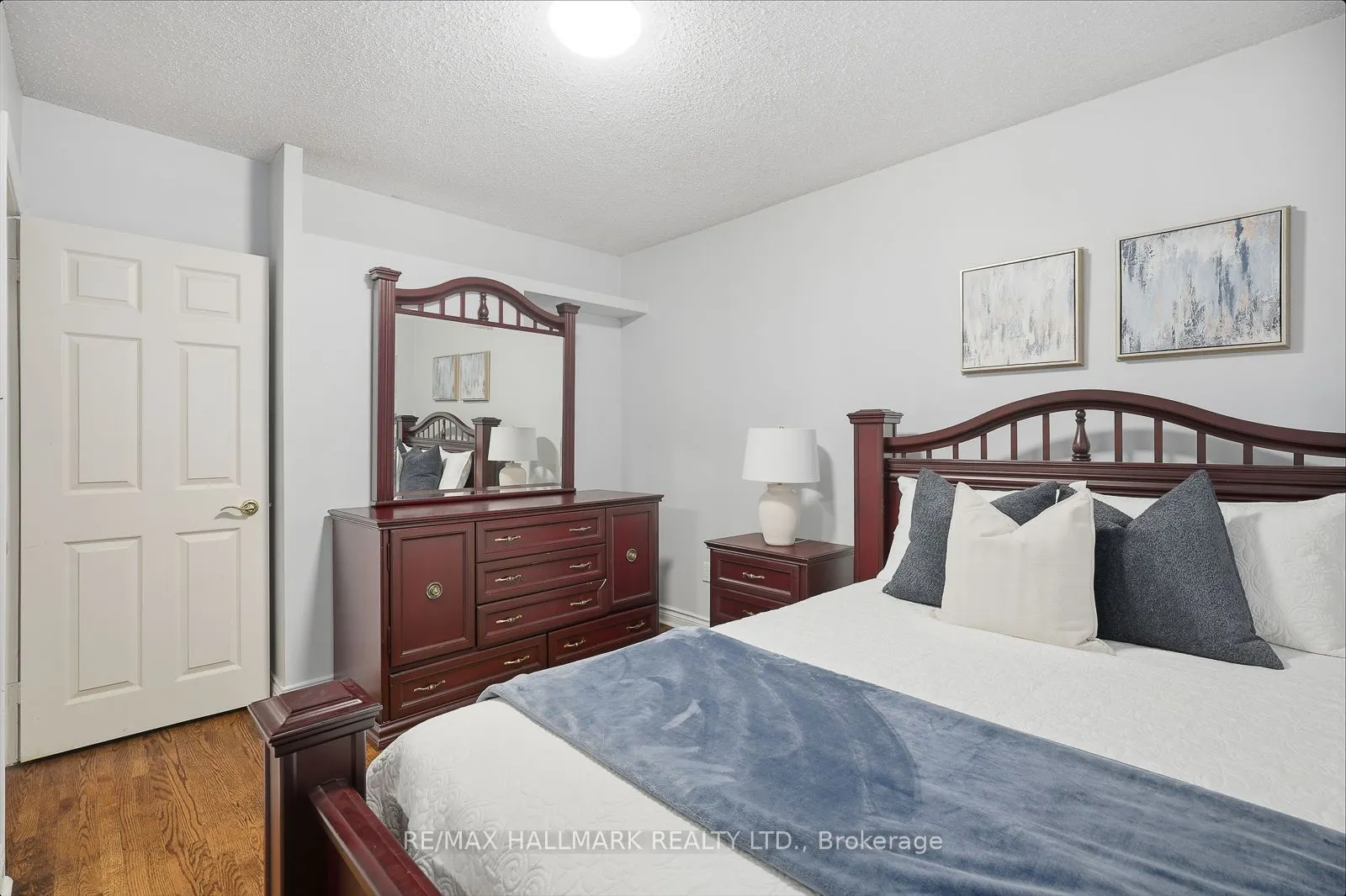 257 Chine Drive
