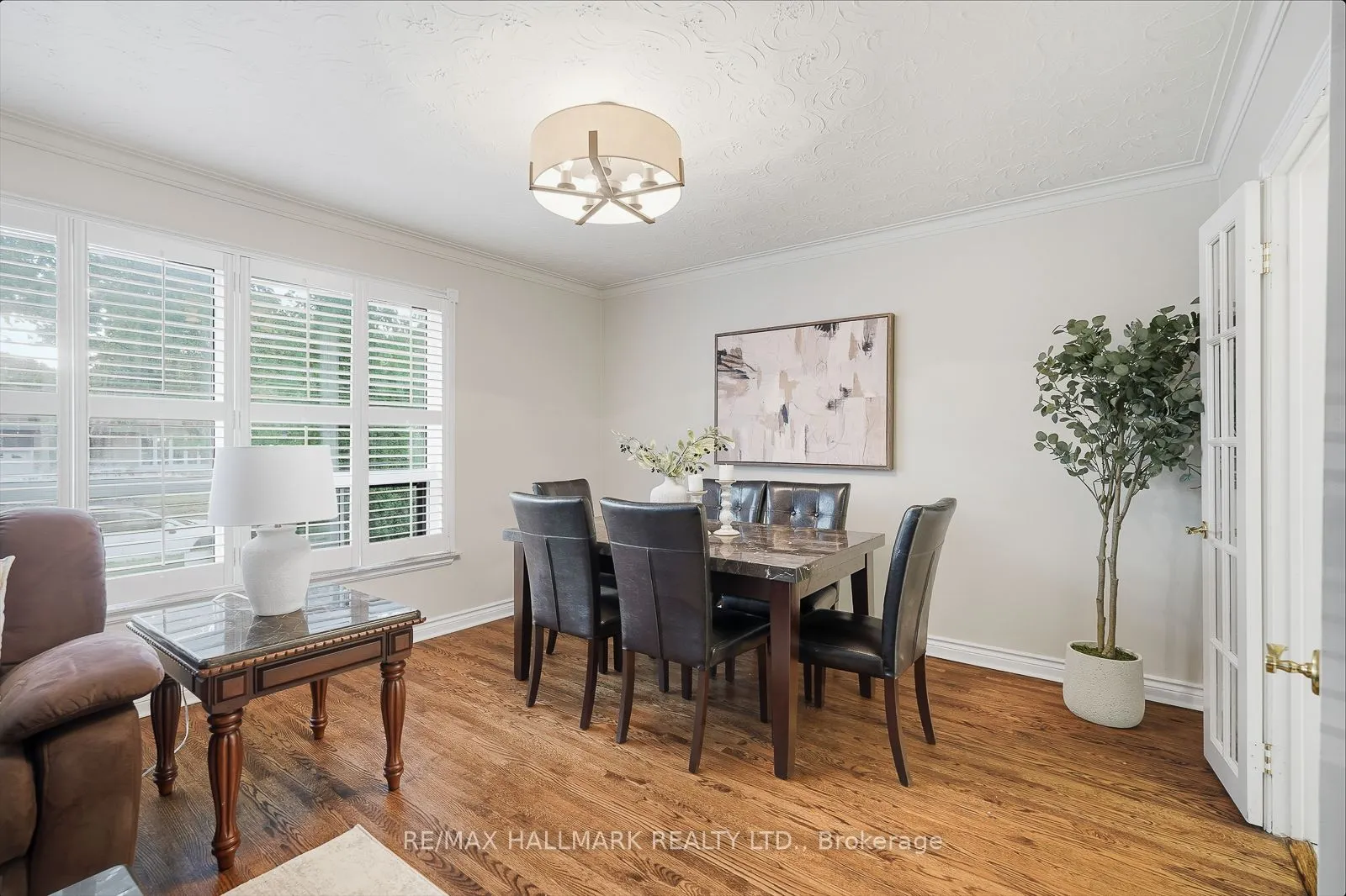 257 Chine Drive