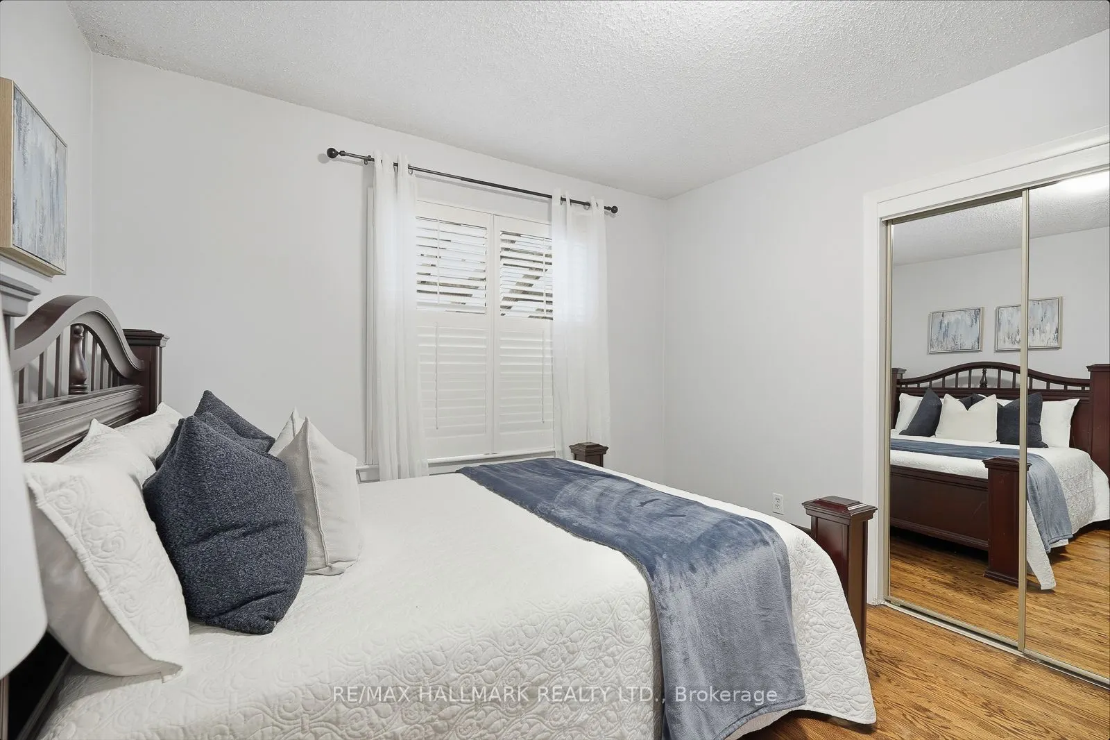 257 Chine Drive