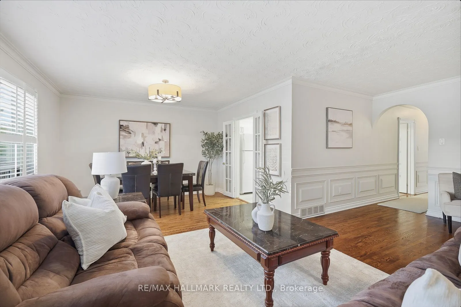 257 Chine Drive