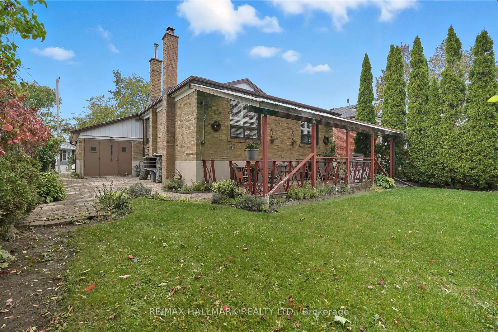 257 Chine Drive