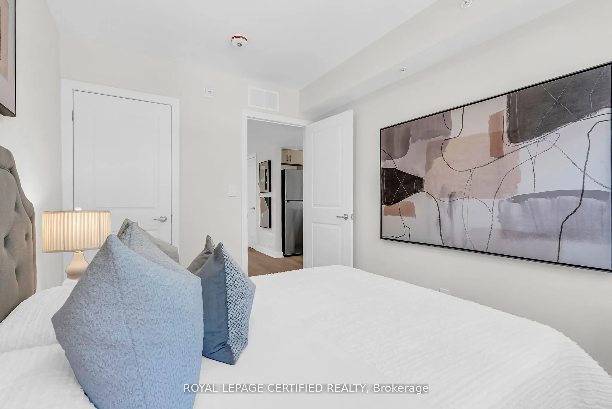 400 Mary Street E, #21