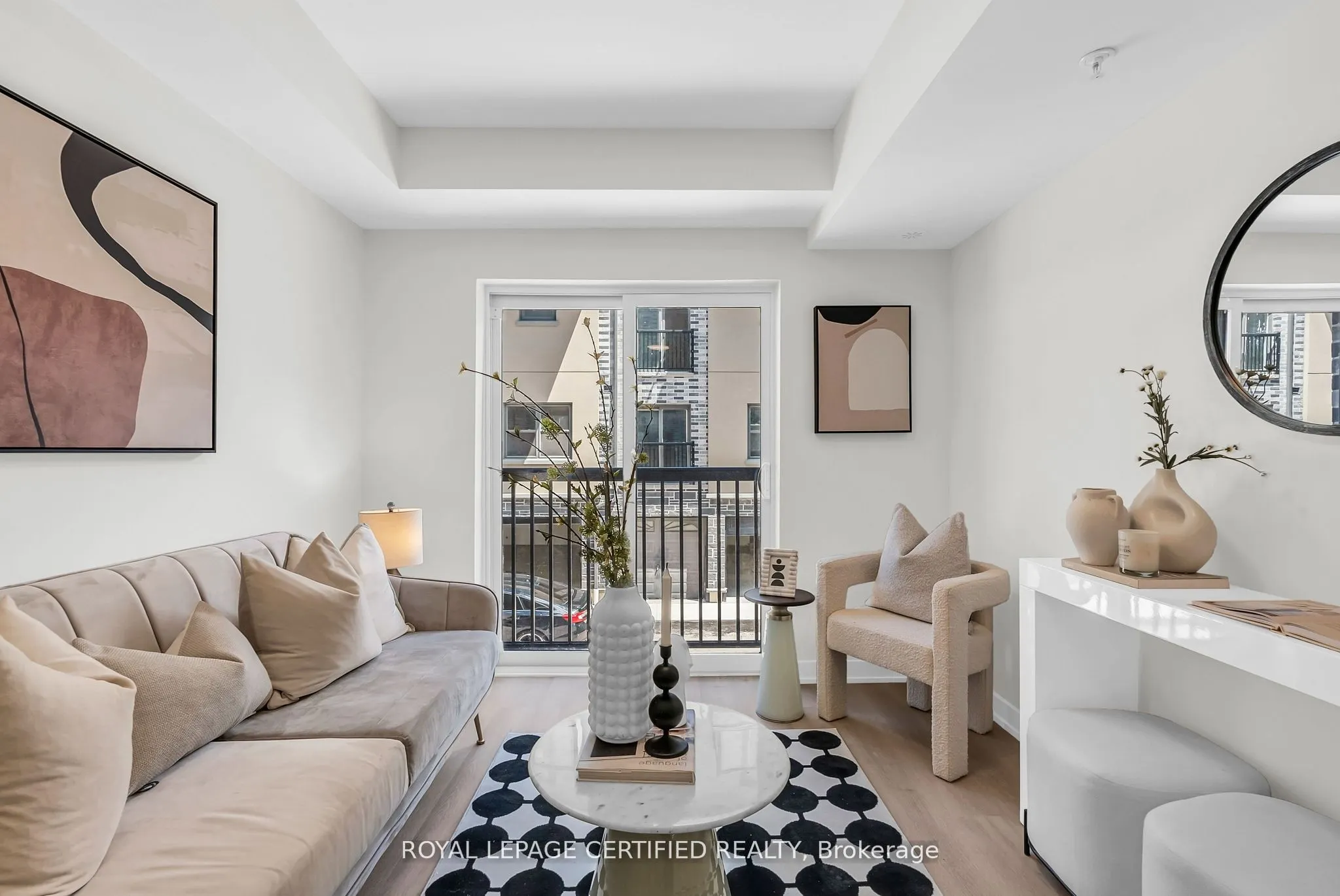 400 Mary Street E, #21
