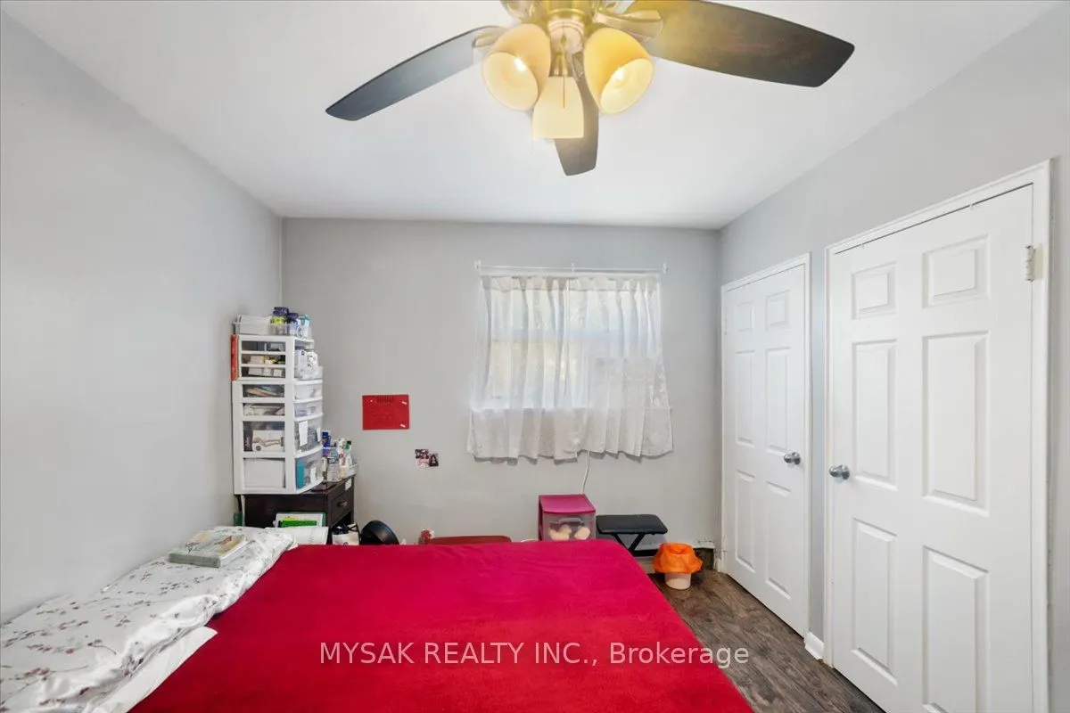 1033 Ravine Road