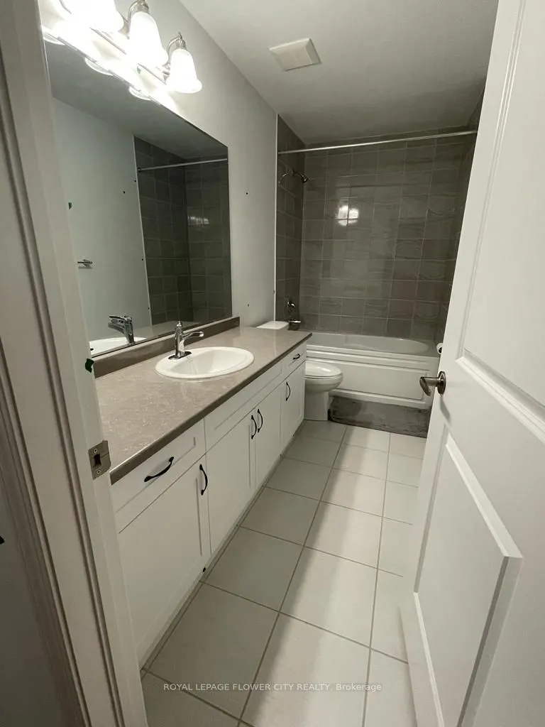 3088 Paperbirch Trail