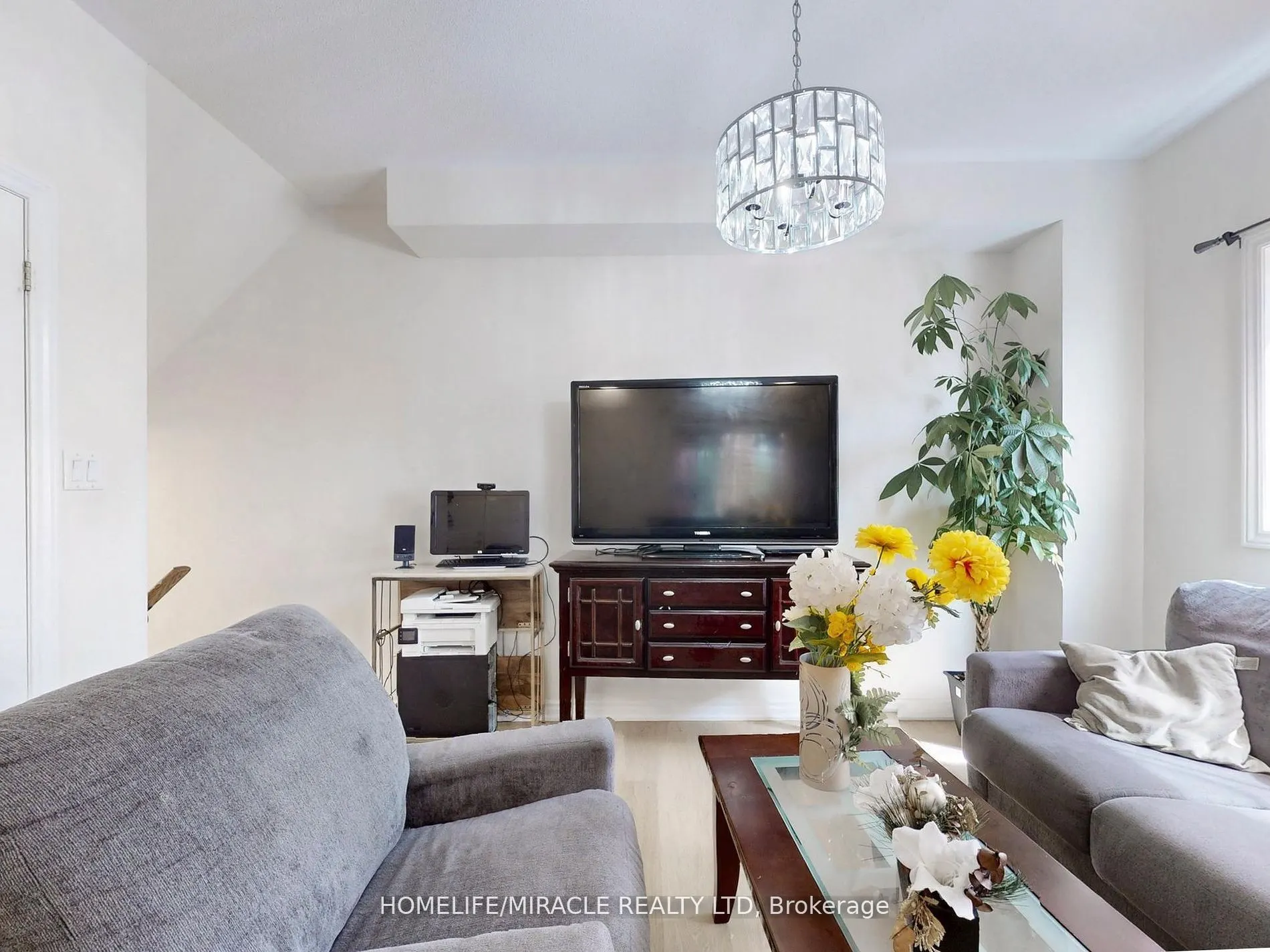 490 Beresford Path, #12