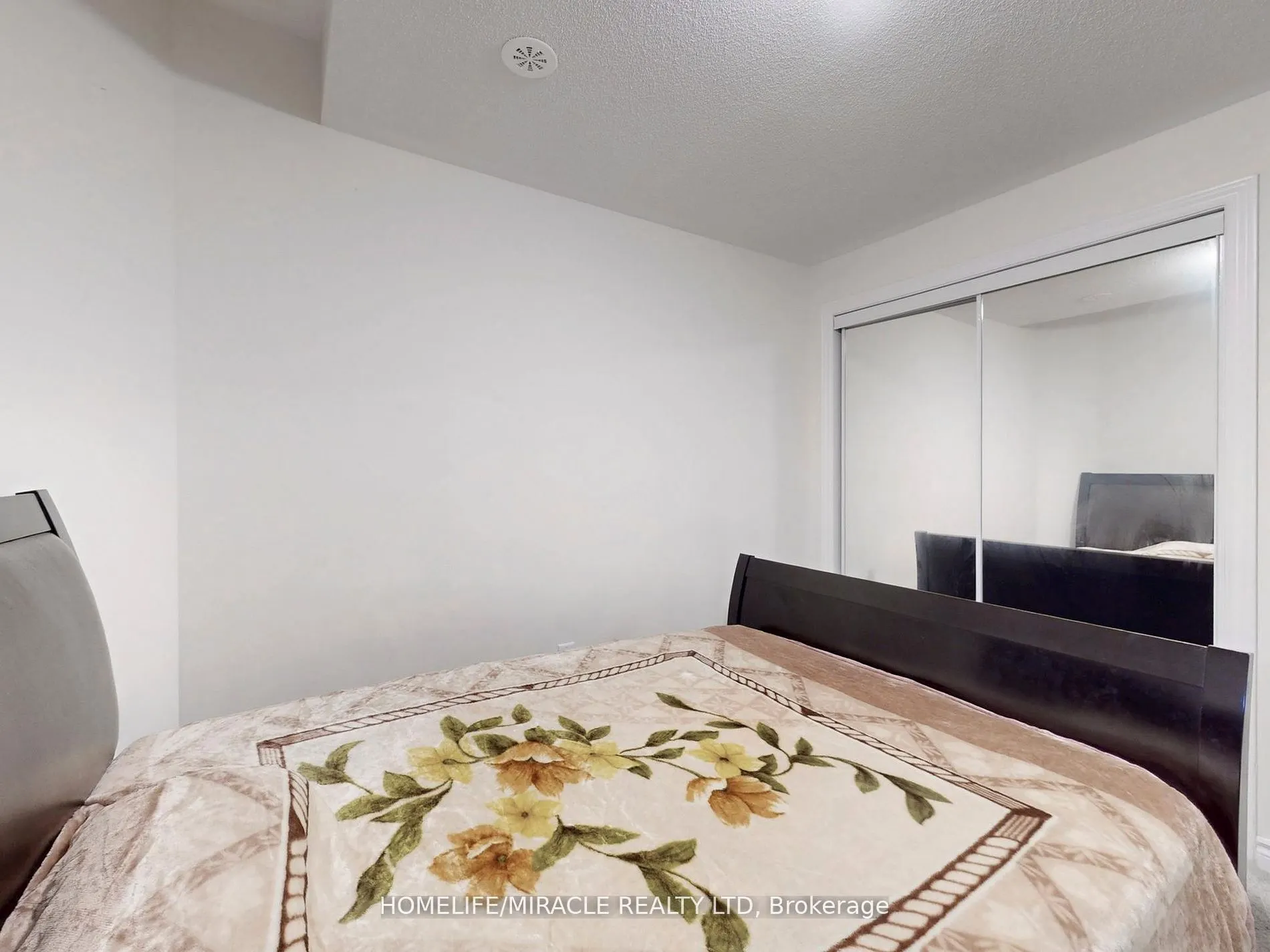 490 Beresford Path, #12