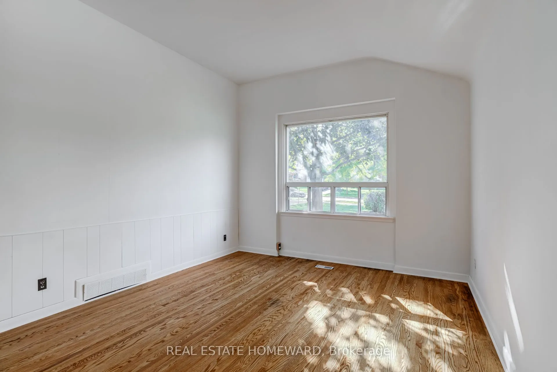 80 Wantanopa Crescent