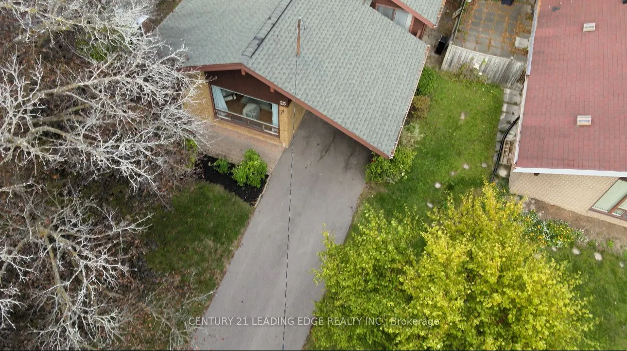 25 Oakley Boulevard