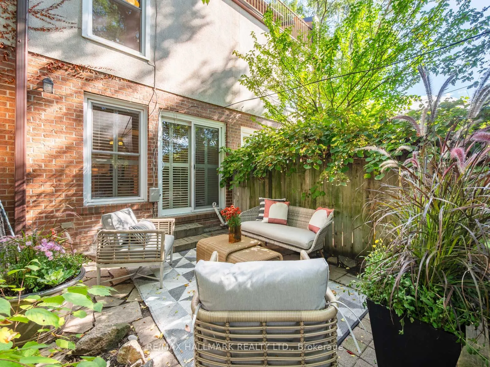 66 Boultbee Avenue, #2