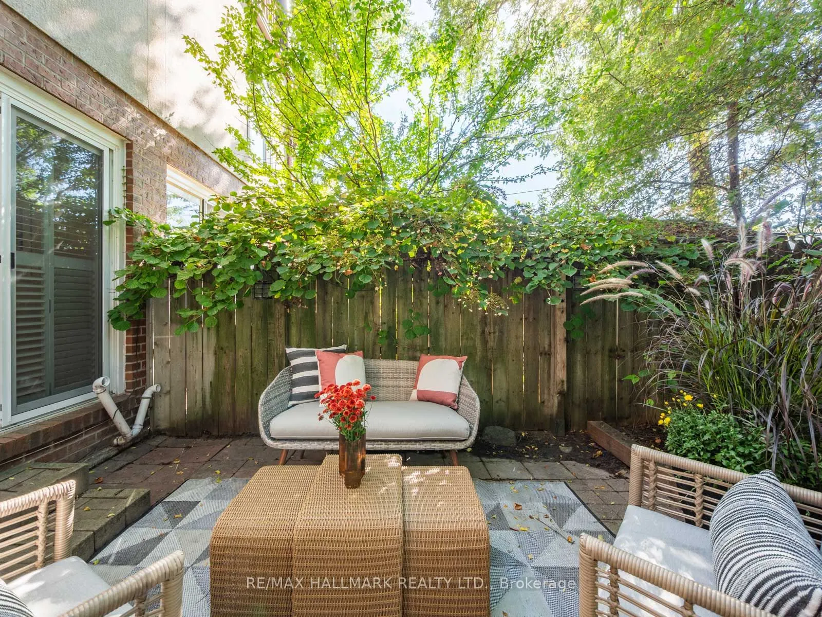 66 Boultbee Avenue, #2