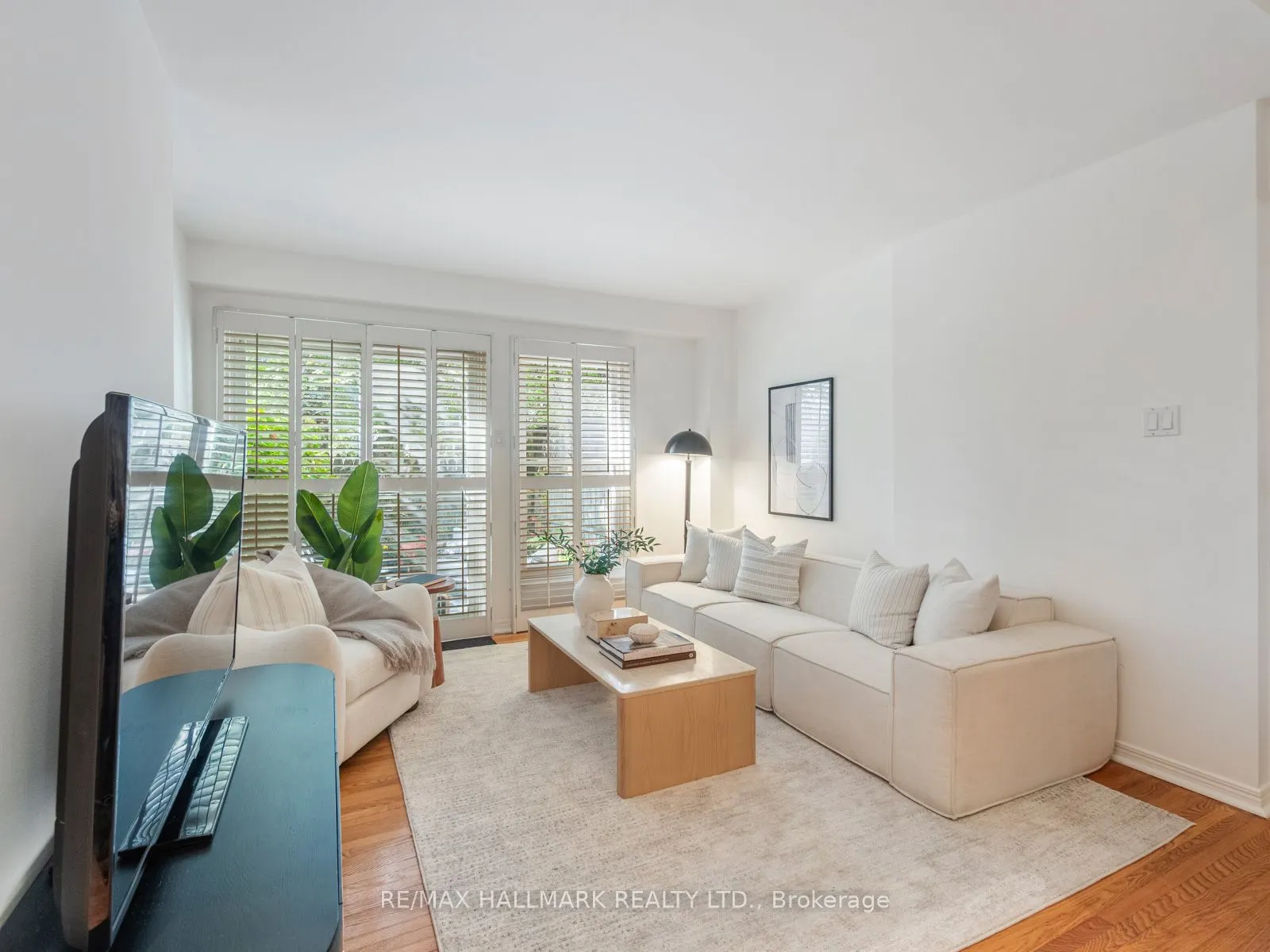 66 Boultbee Avenue, #2