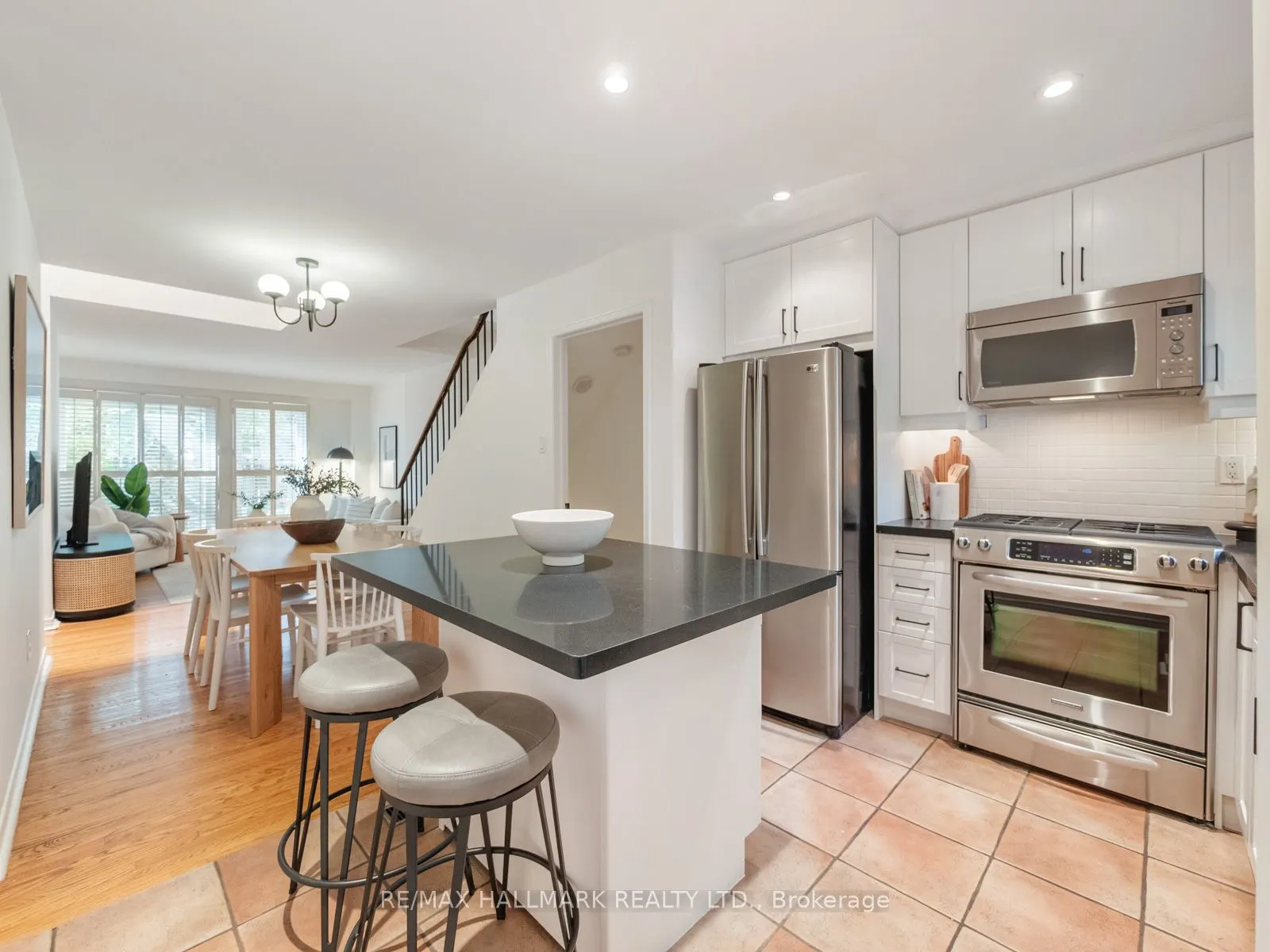 66 Boultbee Avenue, #2