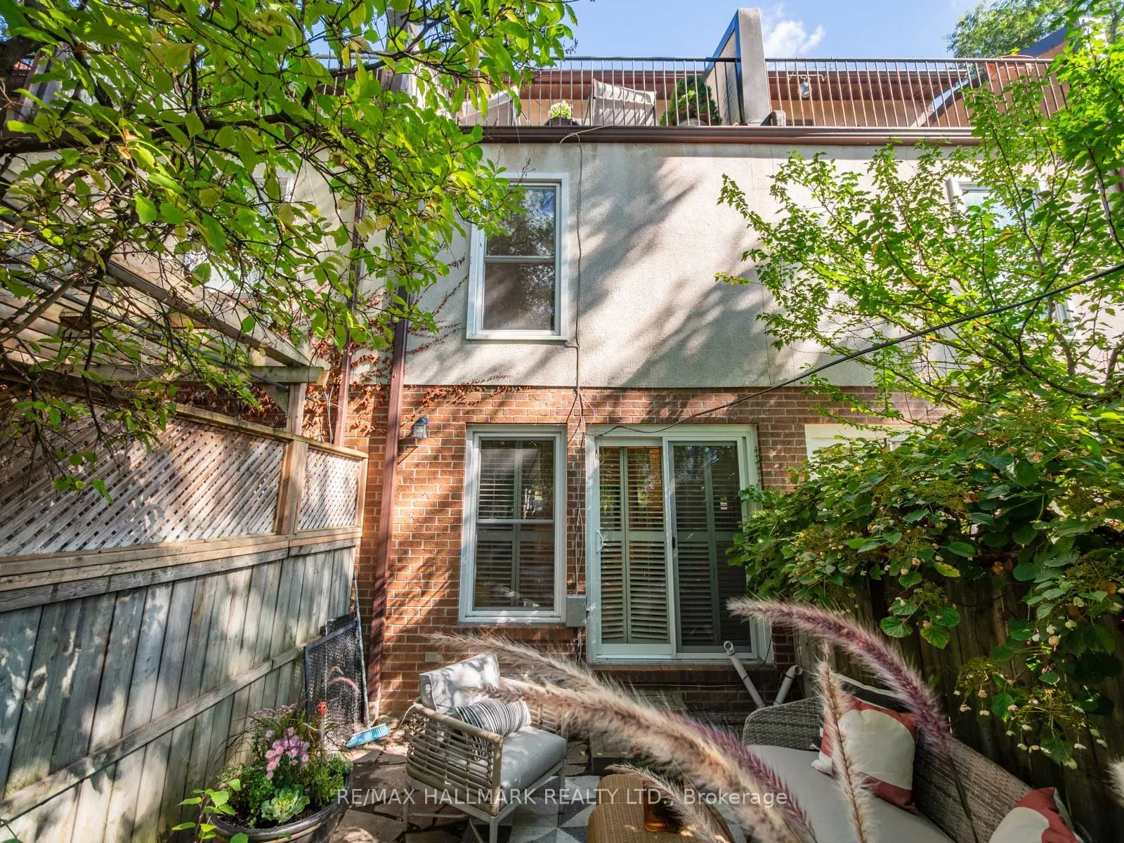 66 Boultbee Avenue, #2